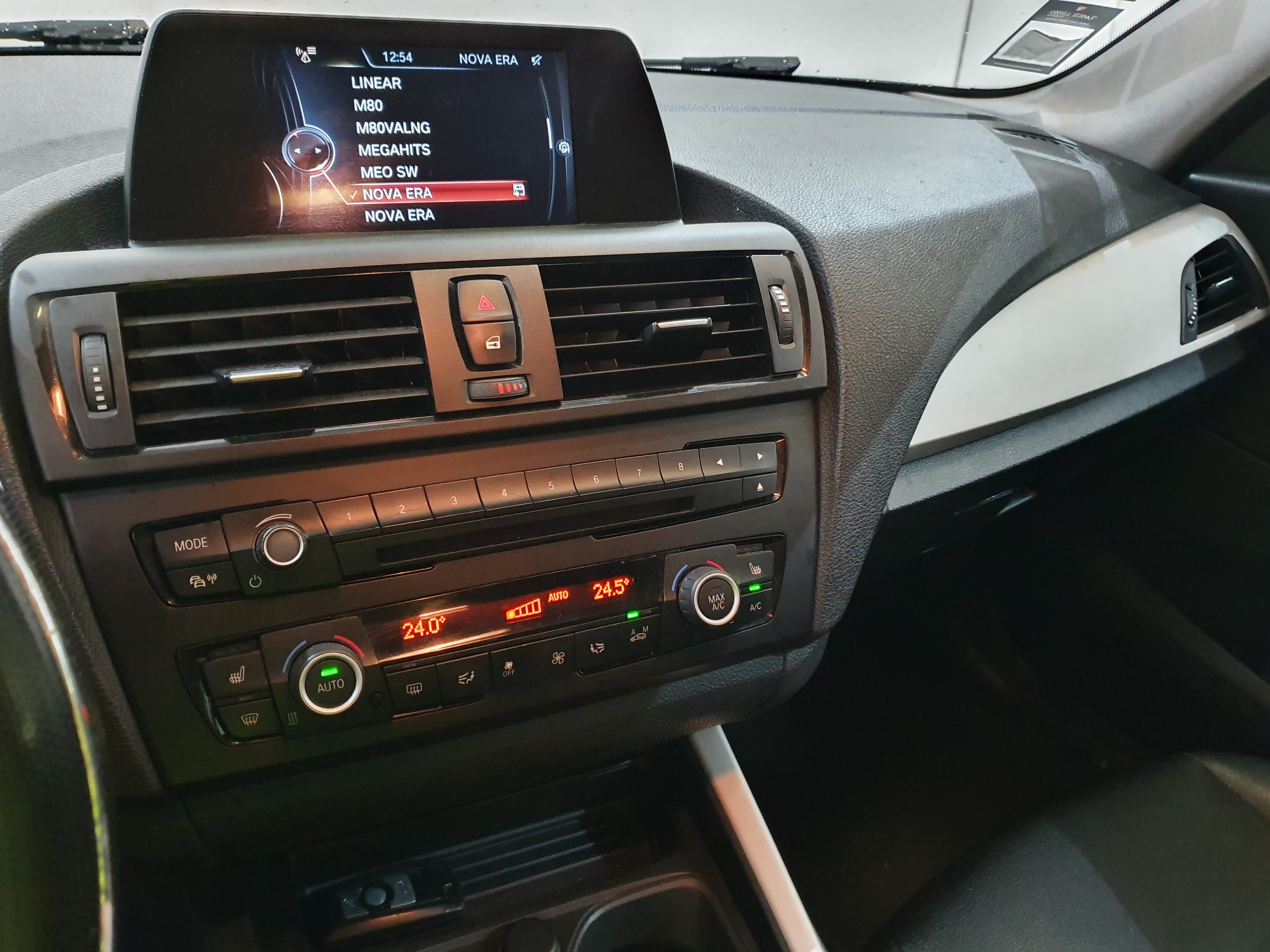 BMW 116D · Ano 2014 — imagen 37