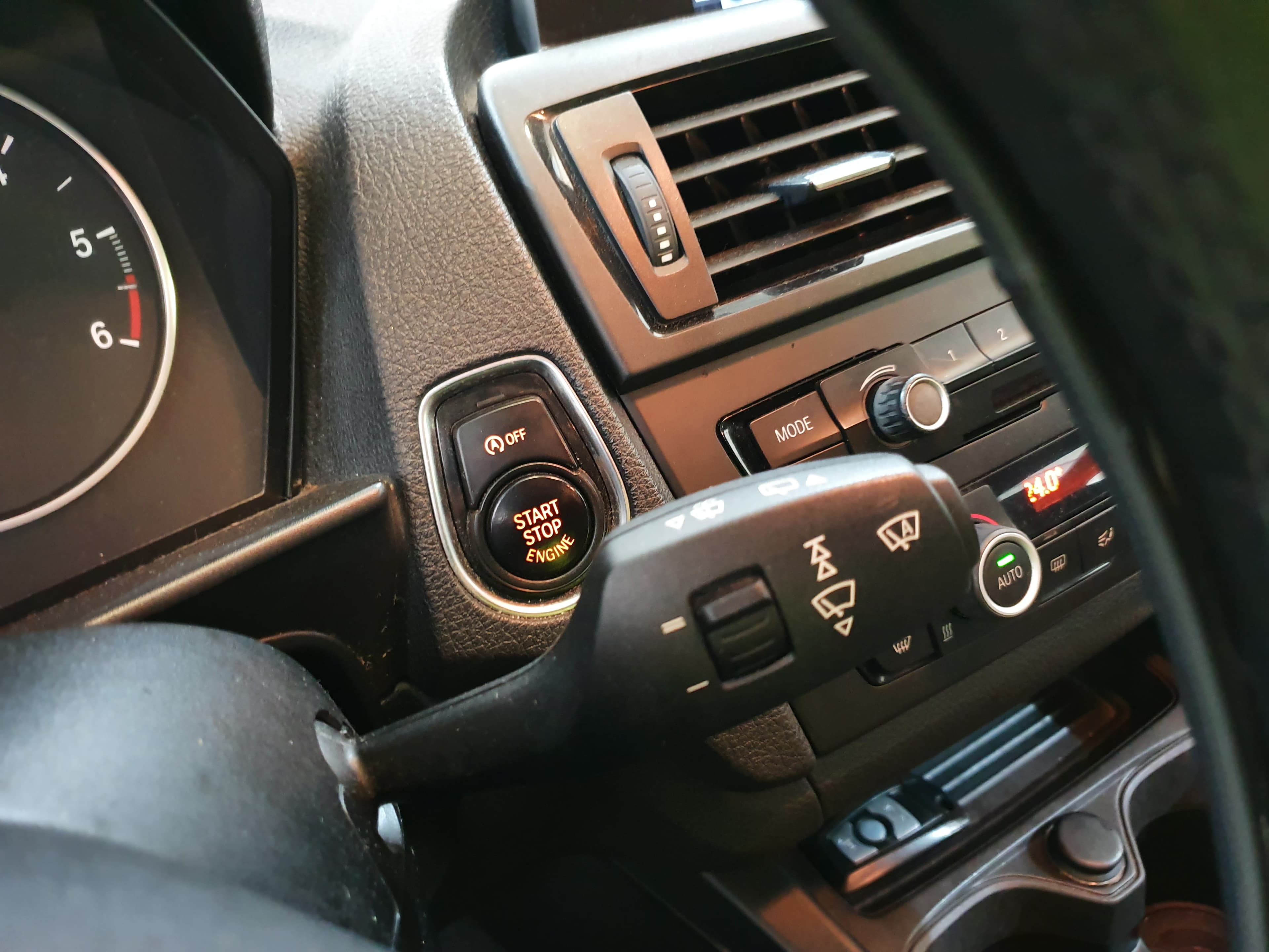 BMW 116D · Ano 2014 — imagen 44