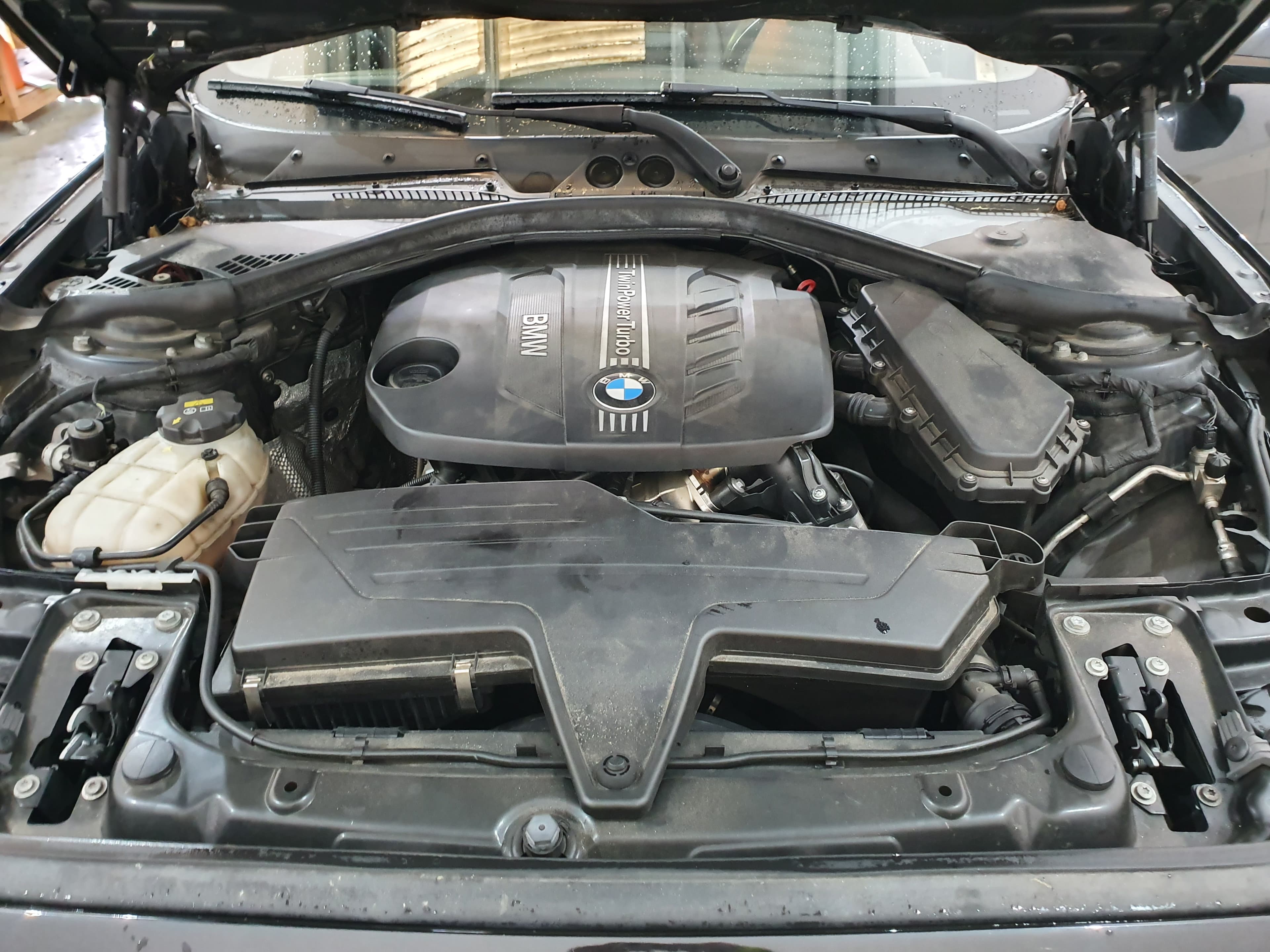 BMW 116D · Ano 2014 — imagen 10