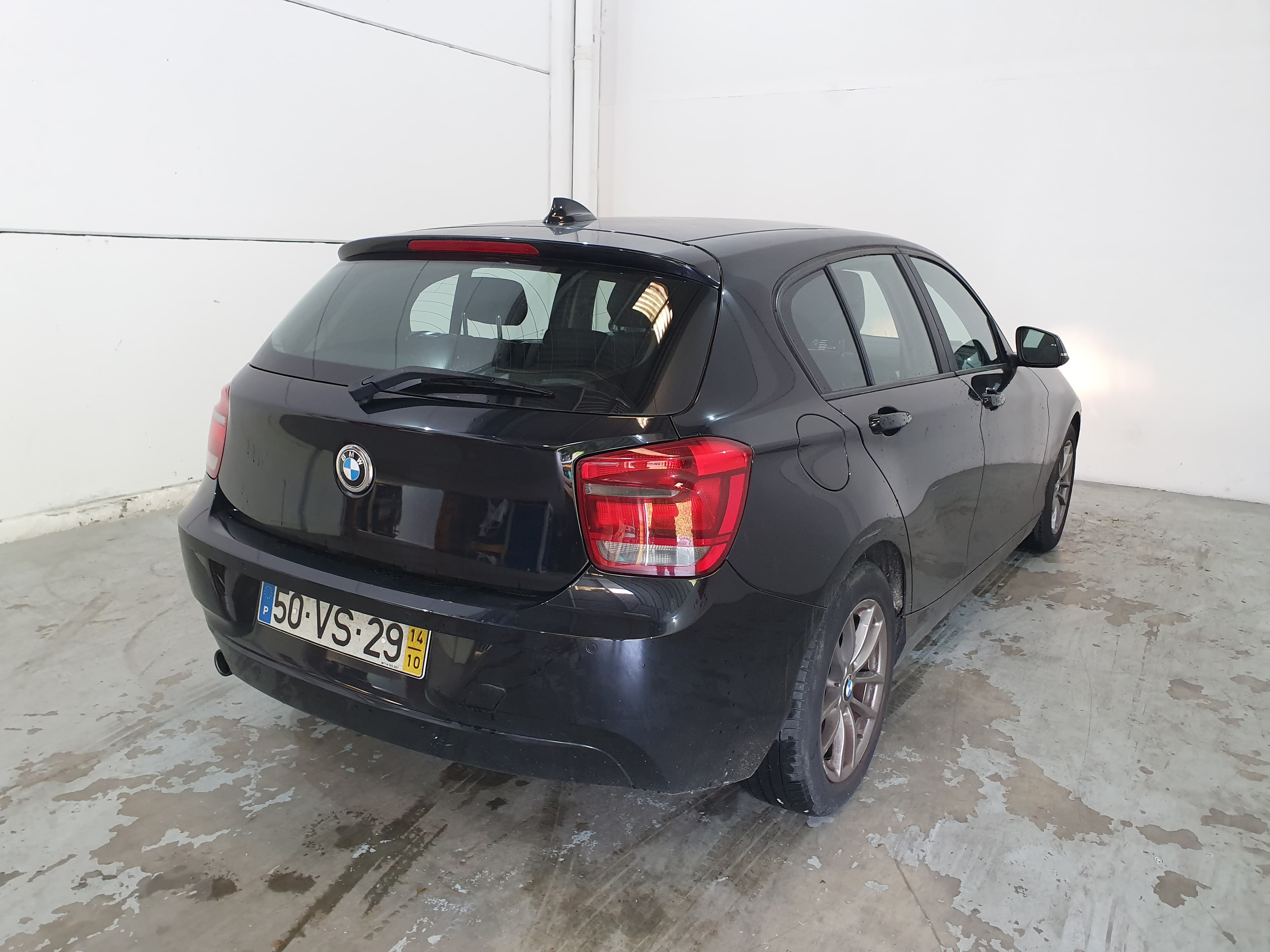 BMW 116D · Ano 2014 — imagen 4