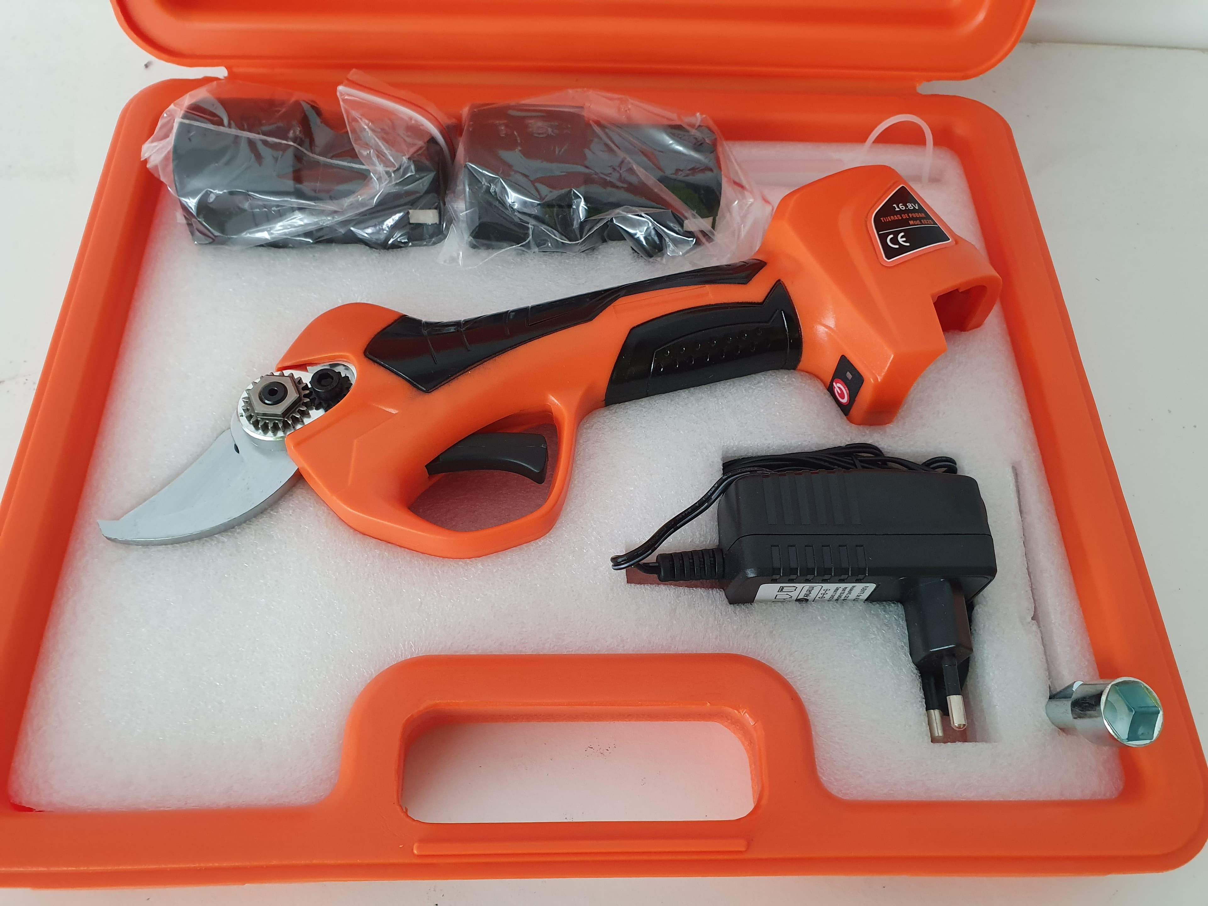Tesoura Bateria Basic — imagem 4