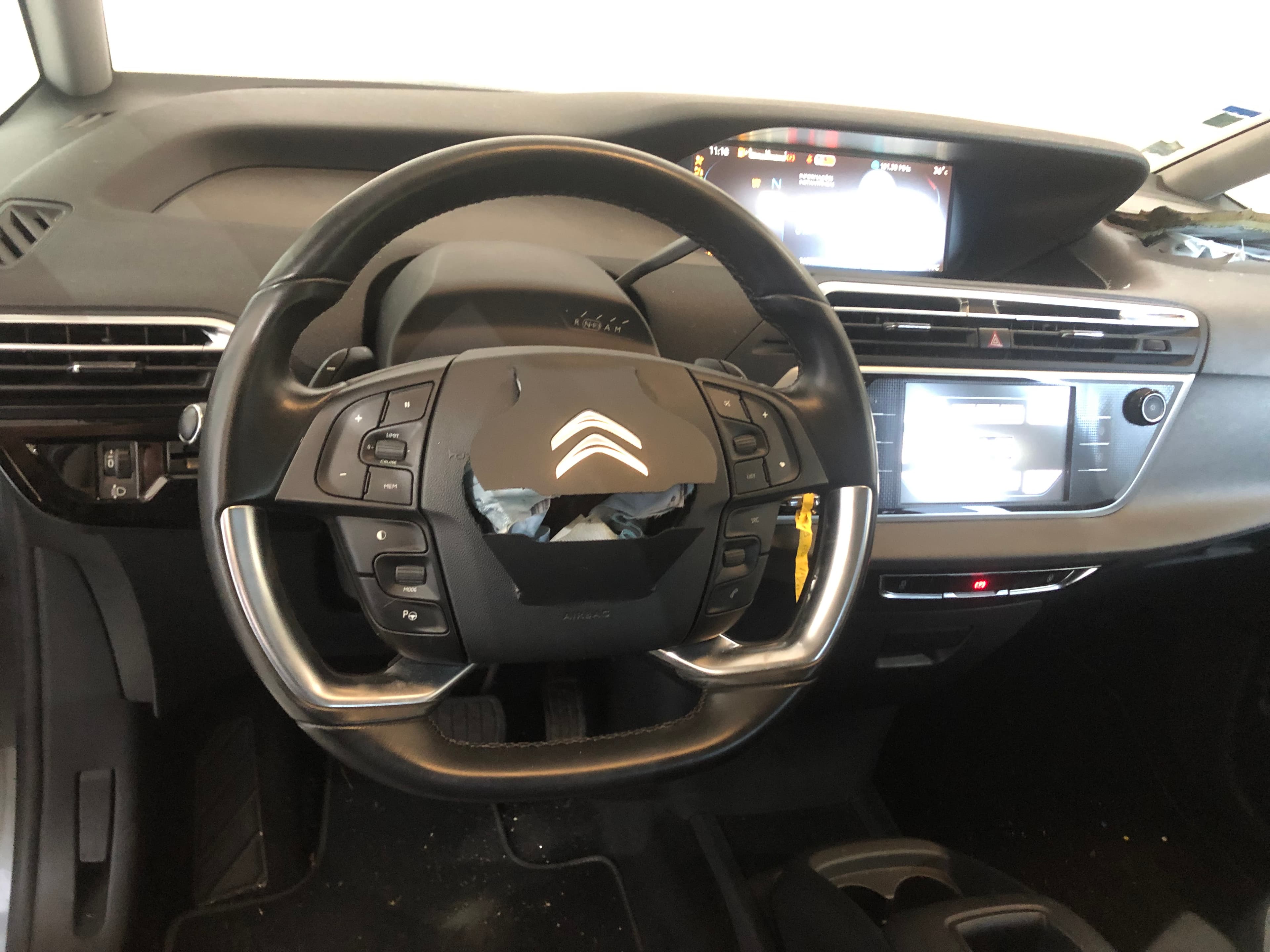 Citroën C4 · Ano 2014 — imagem 28
