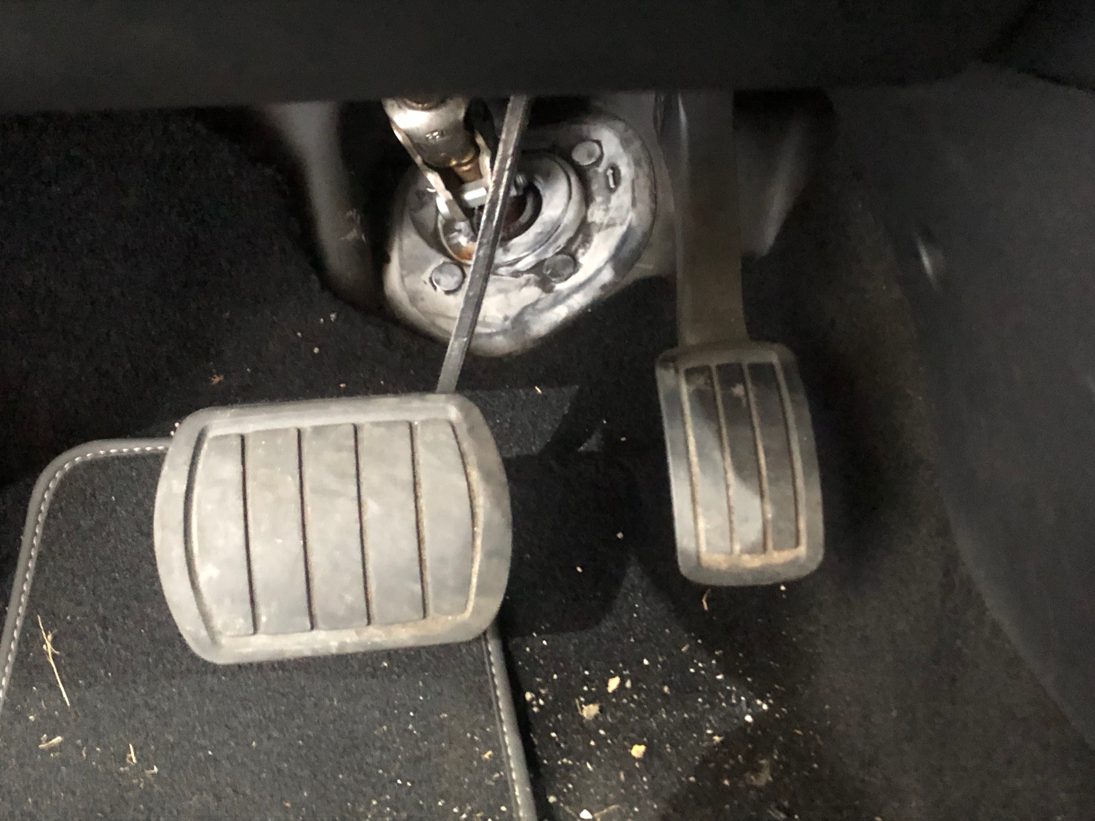 Citroën C4 · Ano 2014 — imagem 29