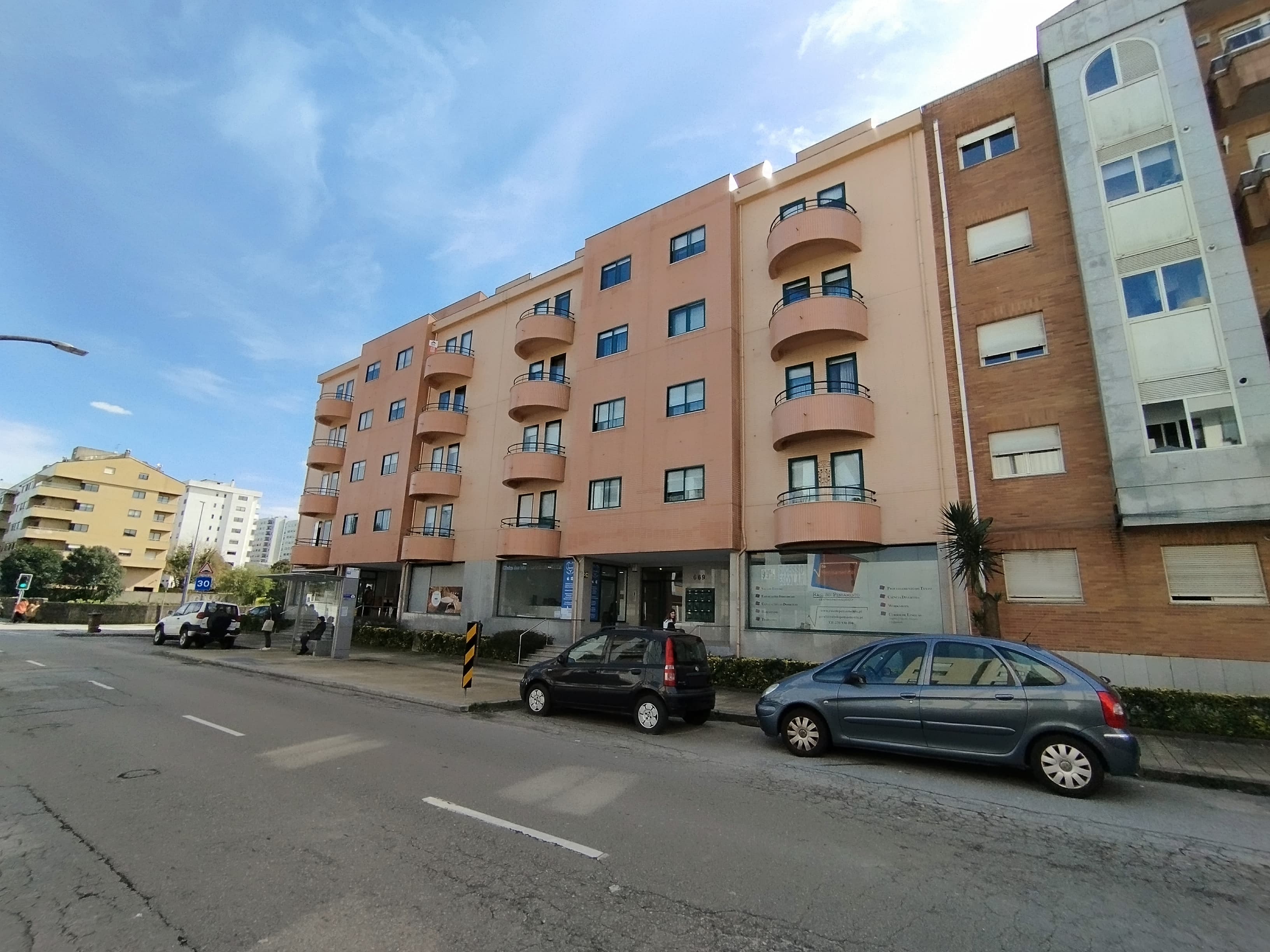 Loja · Porto — imagem 1