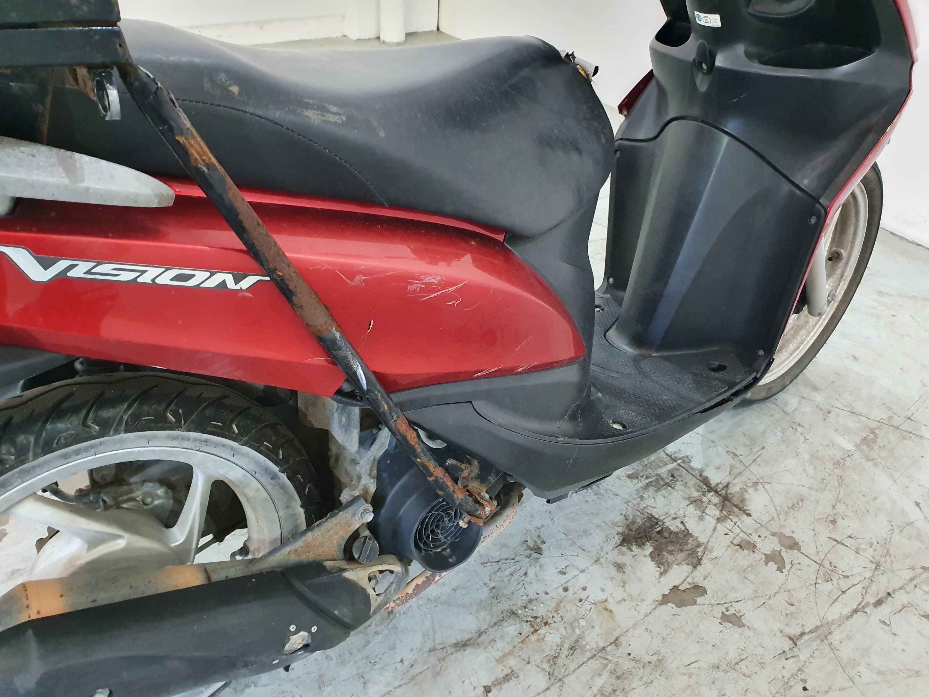Honda Vision NSC 110 · Ano 2013 — imagen 6