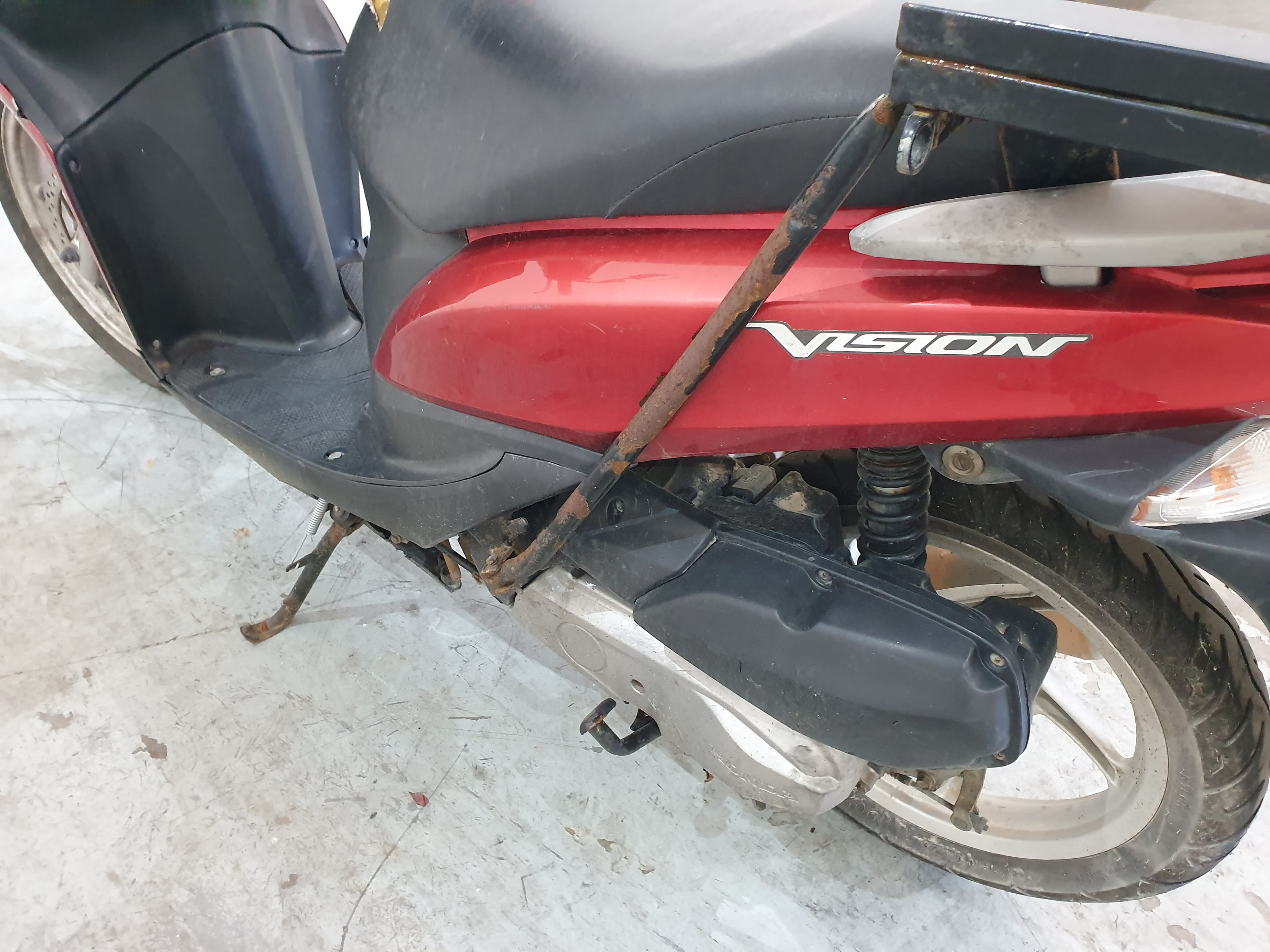 Honda Vision NSC 110 · Ano 2013 — imagen 5