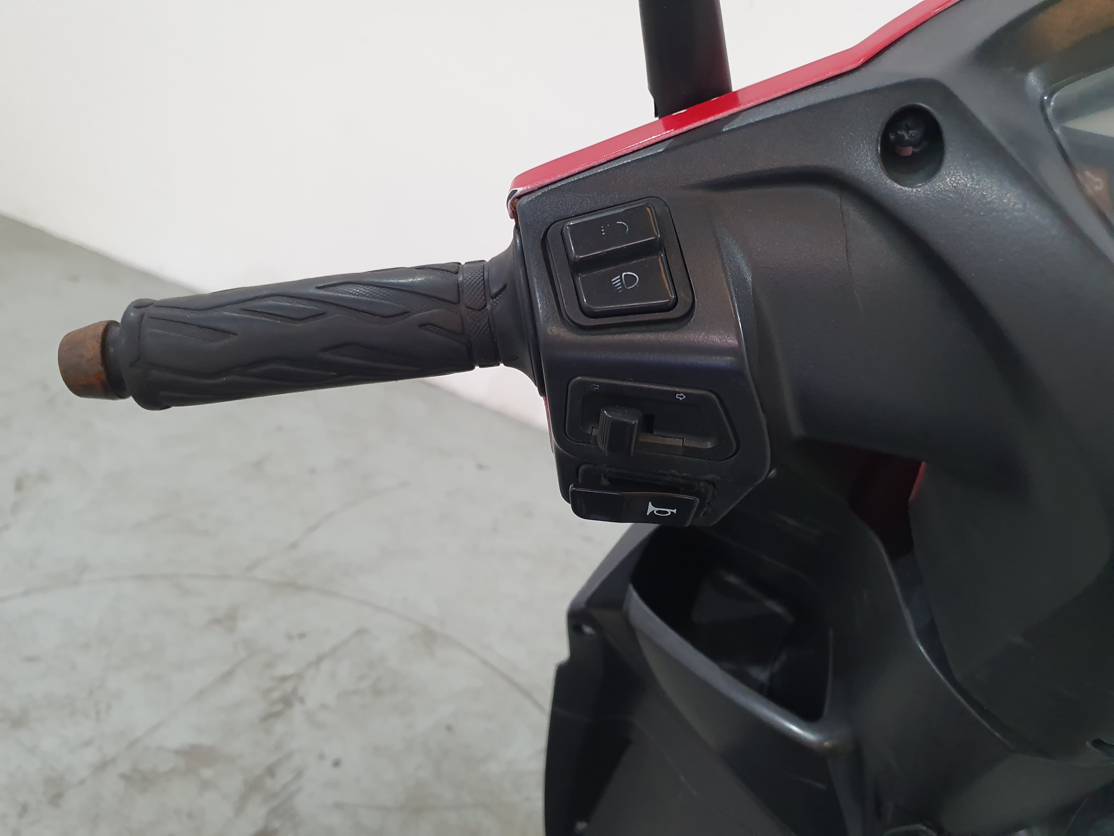 Suzuki UK 110 Address — imagem 11