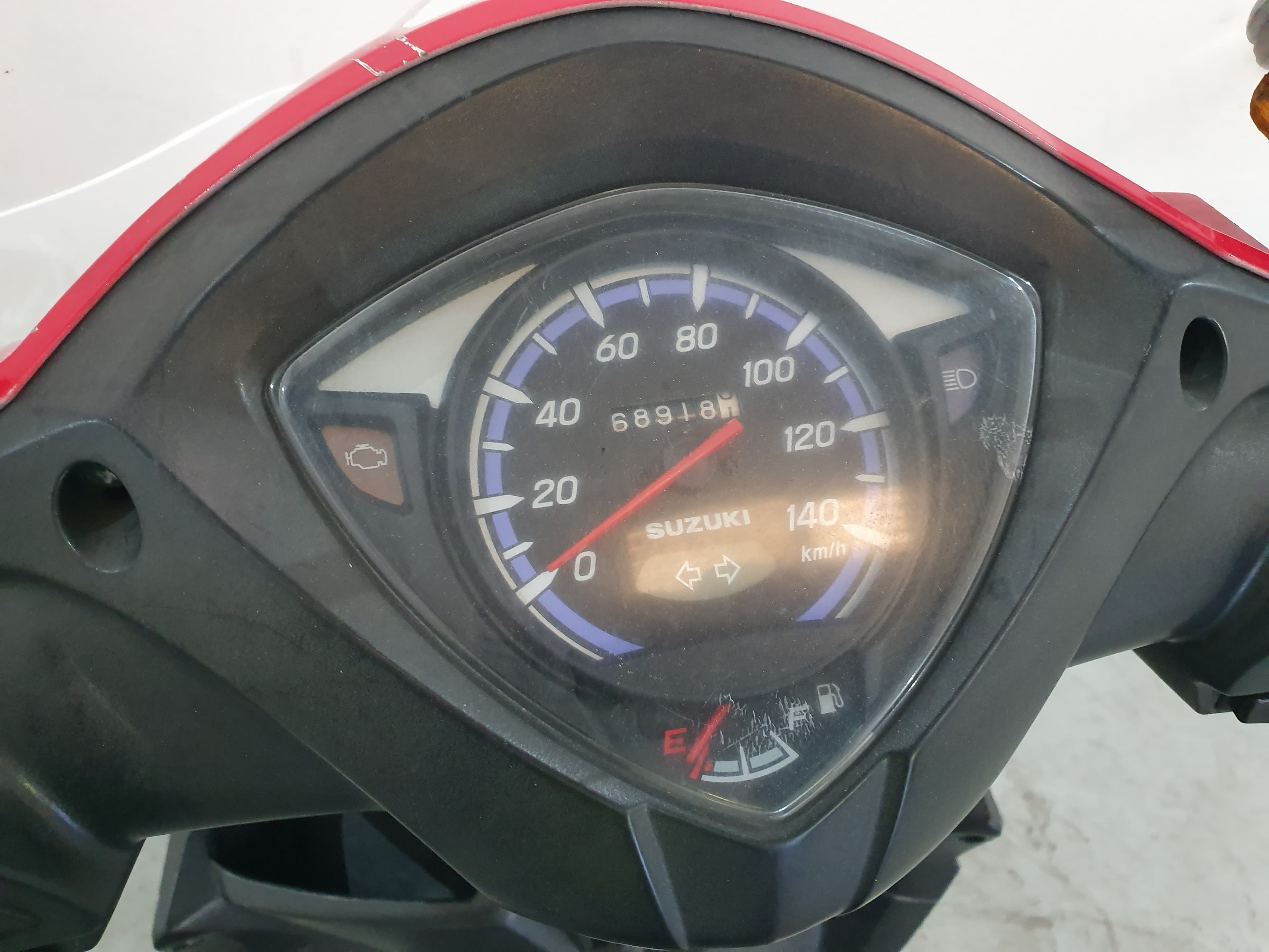 Suzuki UK 110 Address — imagem 10