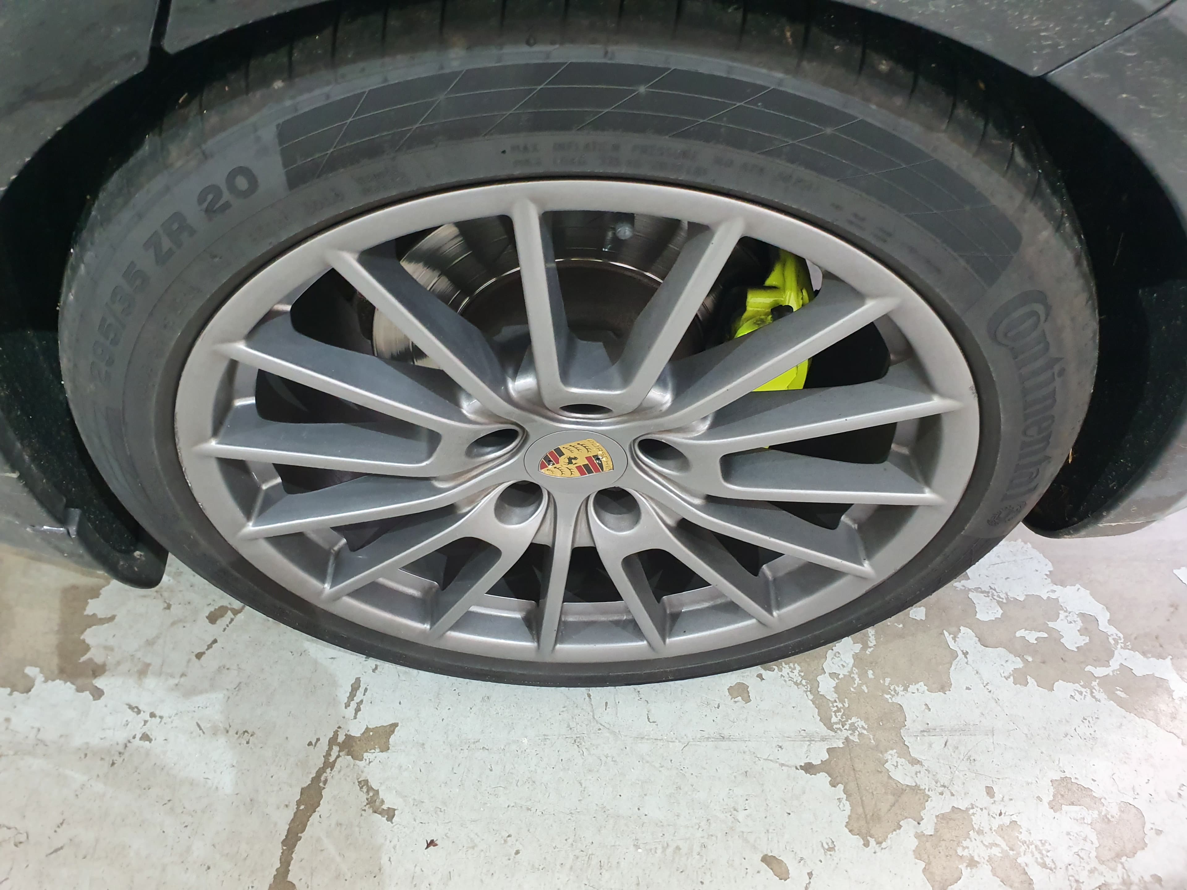 Porsche Panamera 3.0E-Hybrid · Ano 2014 — image 19