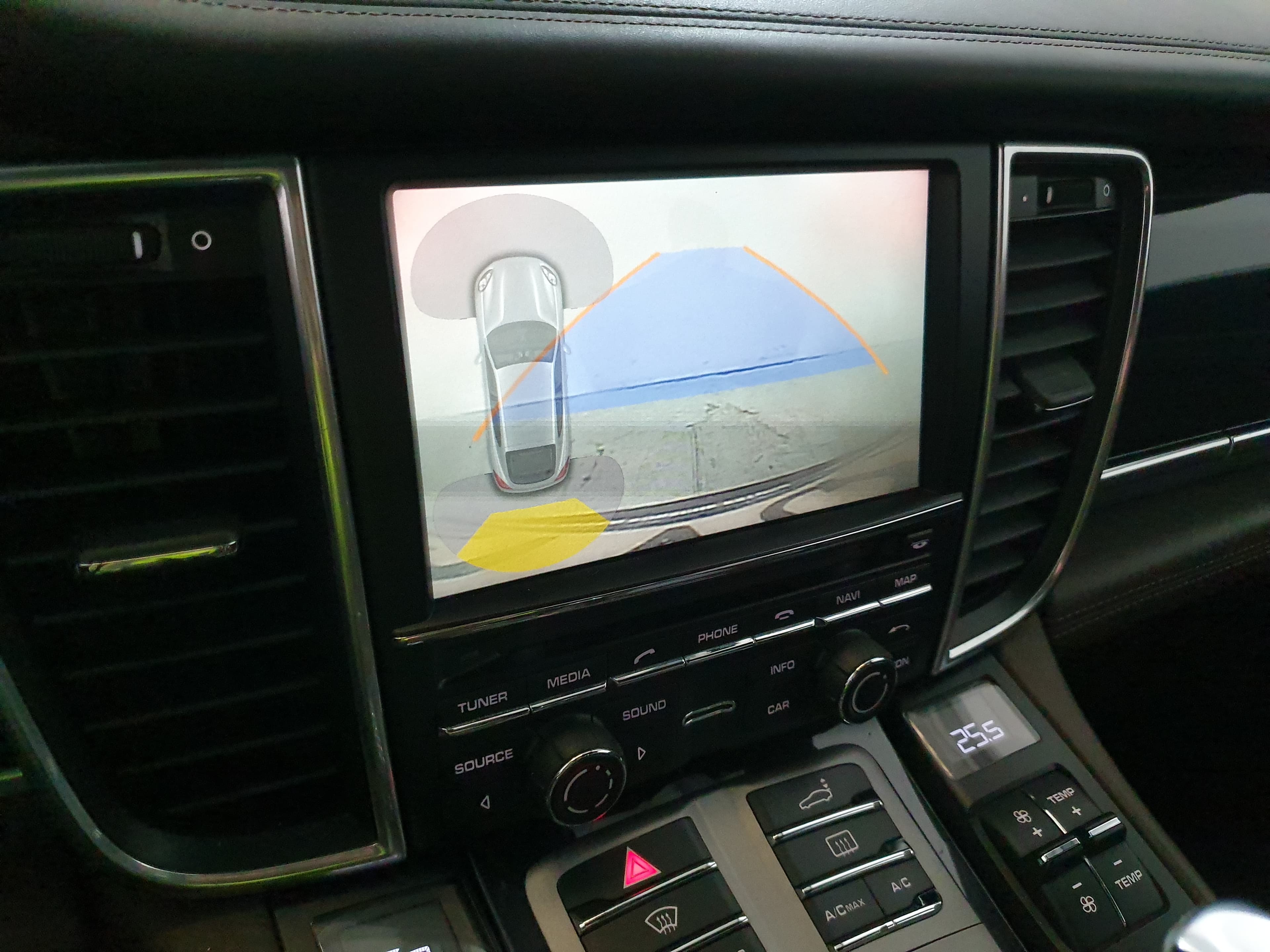 Porsche Panamera 3.0E-Hybrid · Ano 2014 — image 48