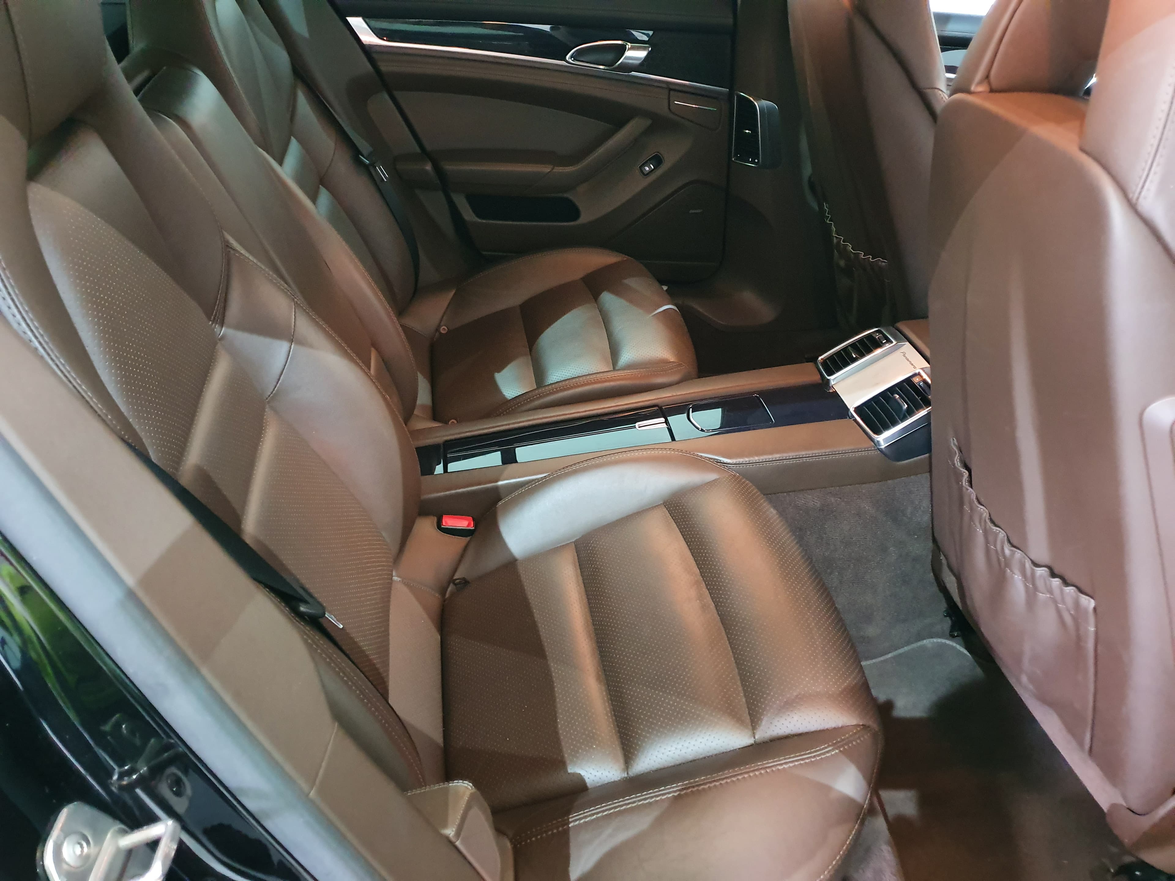 Porsche Panamera 3.0E-Hybrid · Ano 2014 — image 32