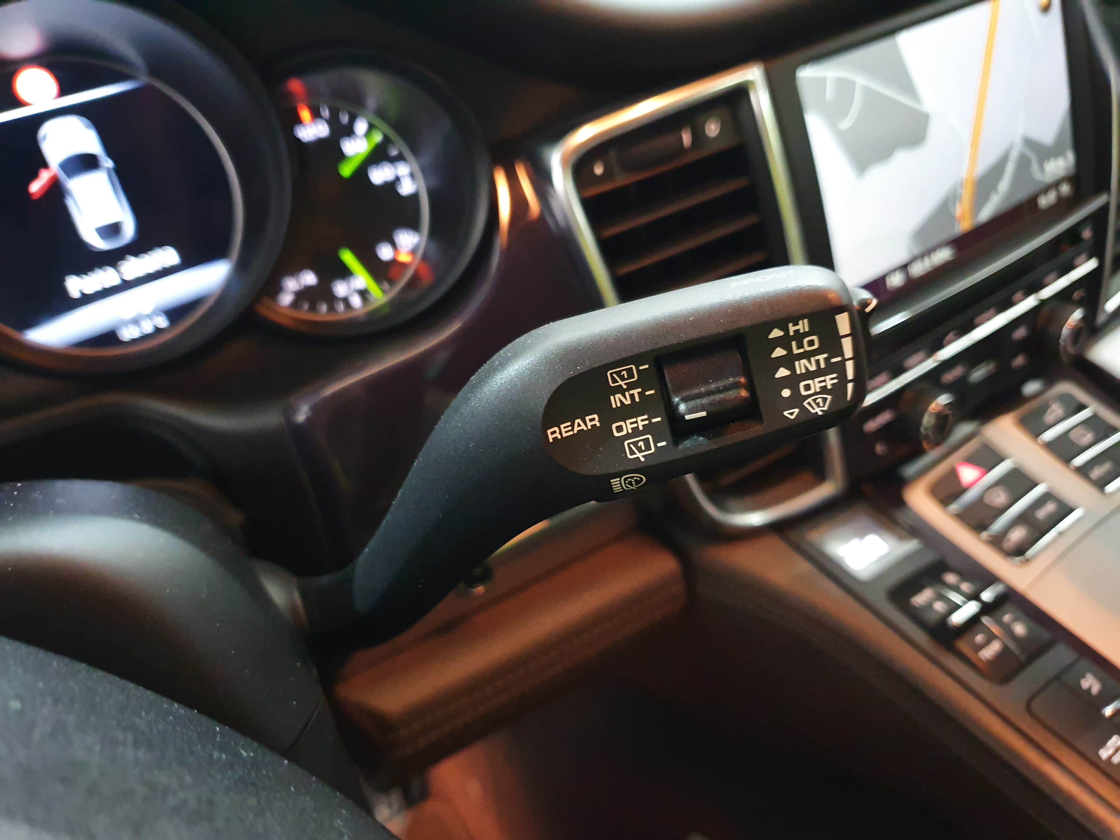 Porsche Panamera 3.0E-Hybrid · Ano 2014 — image 46