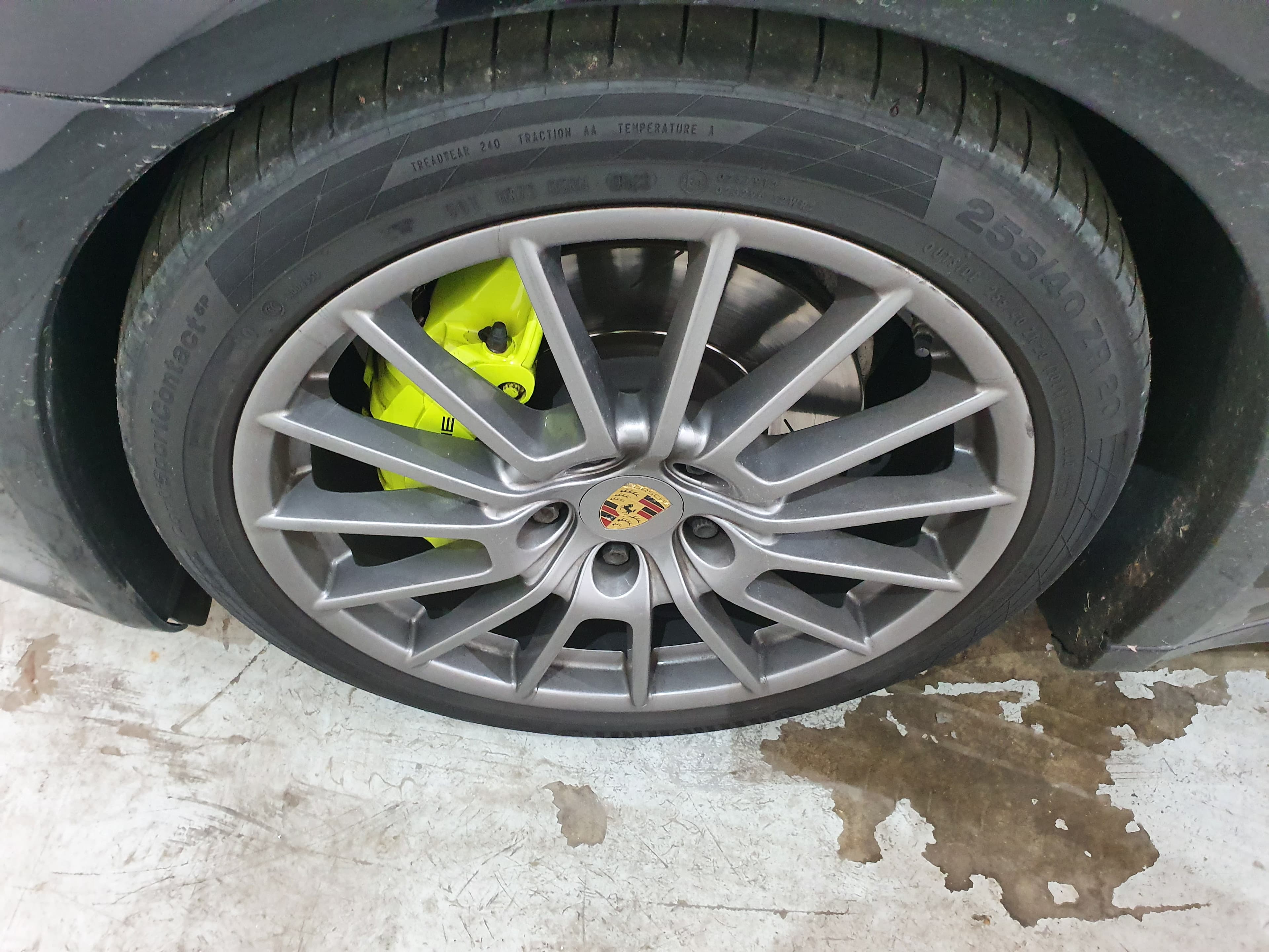 Porsche Panamera 3.0E-Hybrid · Ano 2014 — image 21