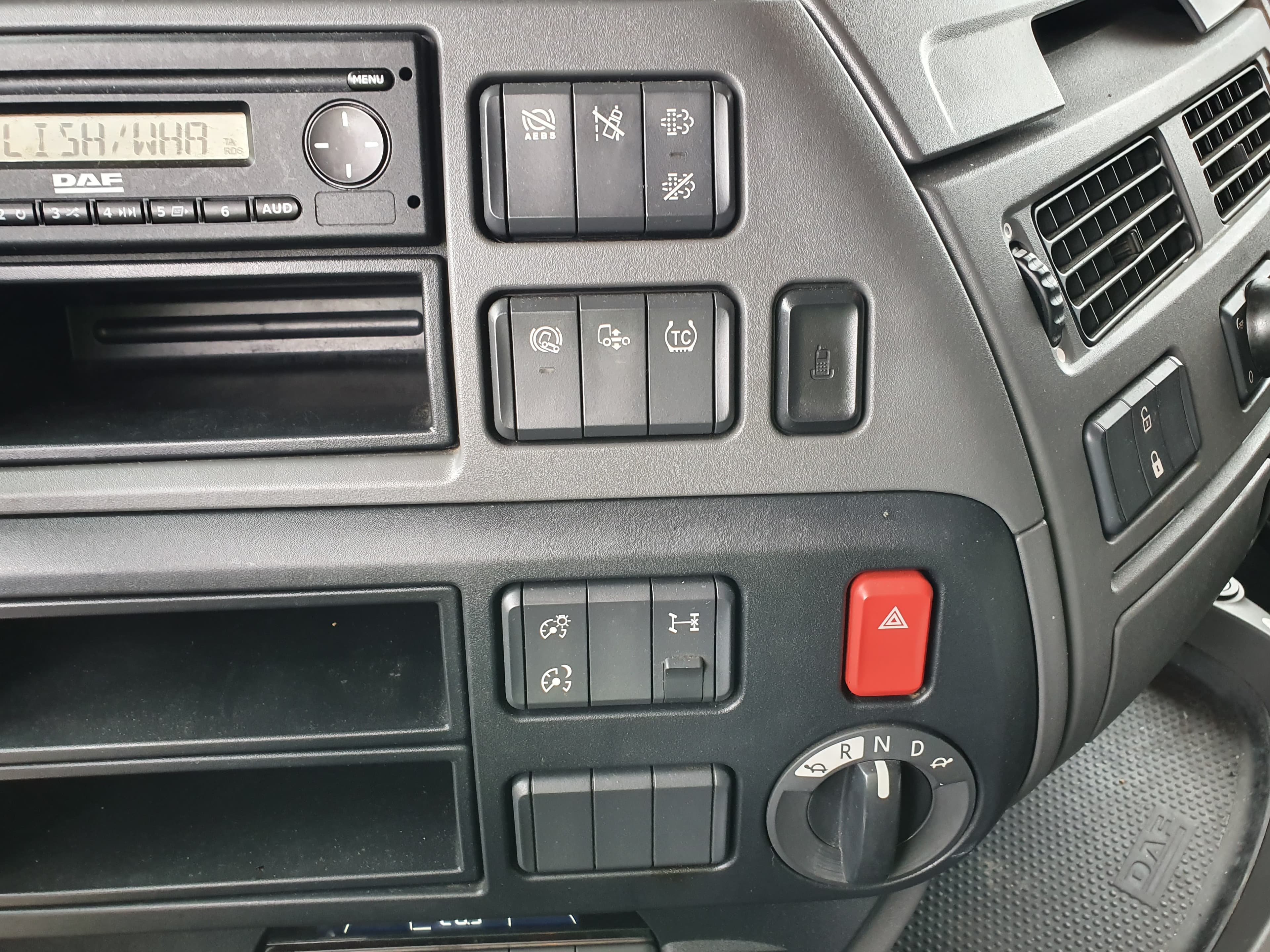DAF XF 480 · Ano 2019 — imagem 23