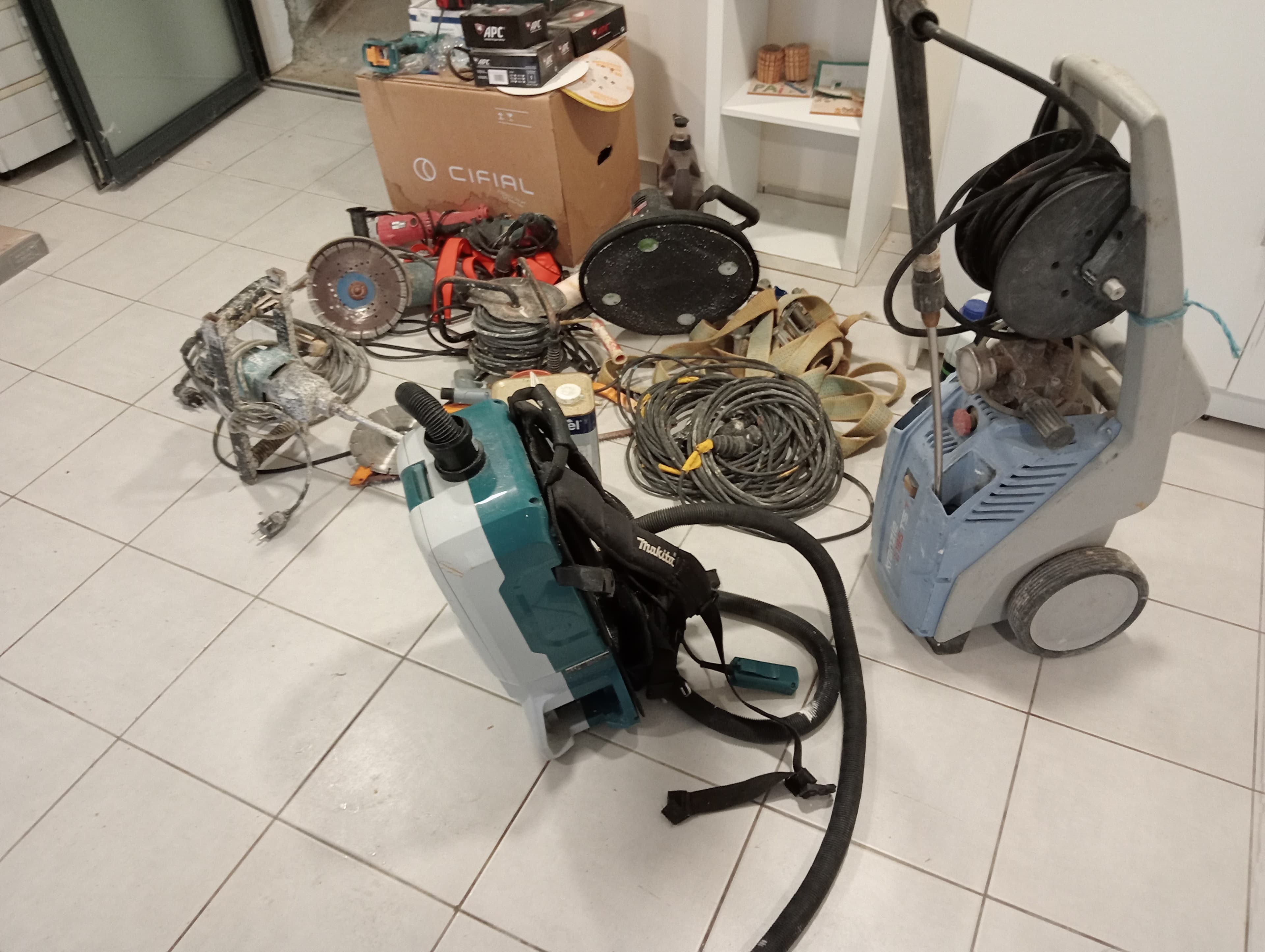 Equipamentos · Construção Civil · Diversos — imagem 84
