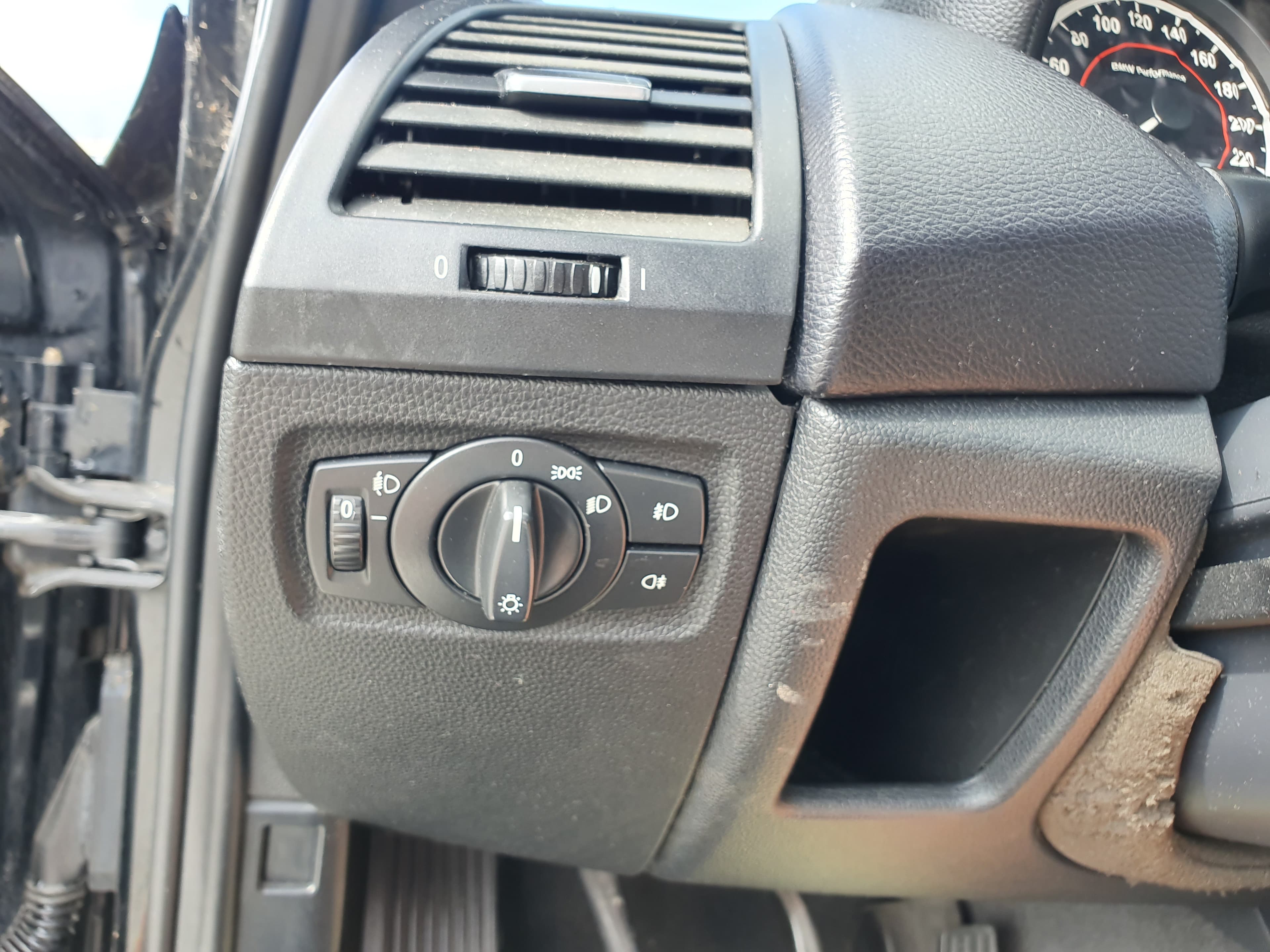 BMW 118D · Ano 2008 — imagen 38