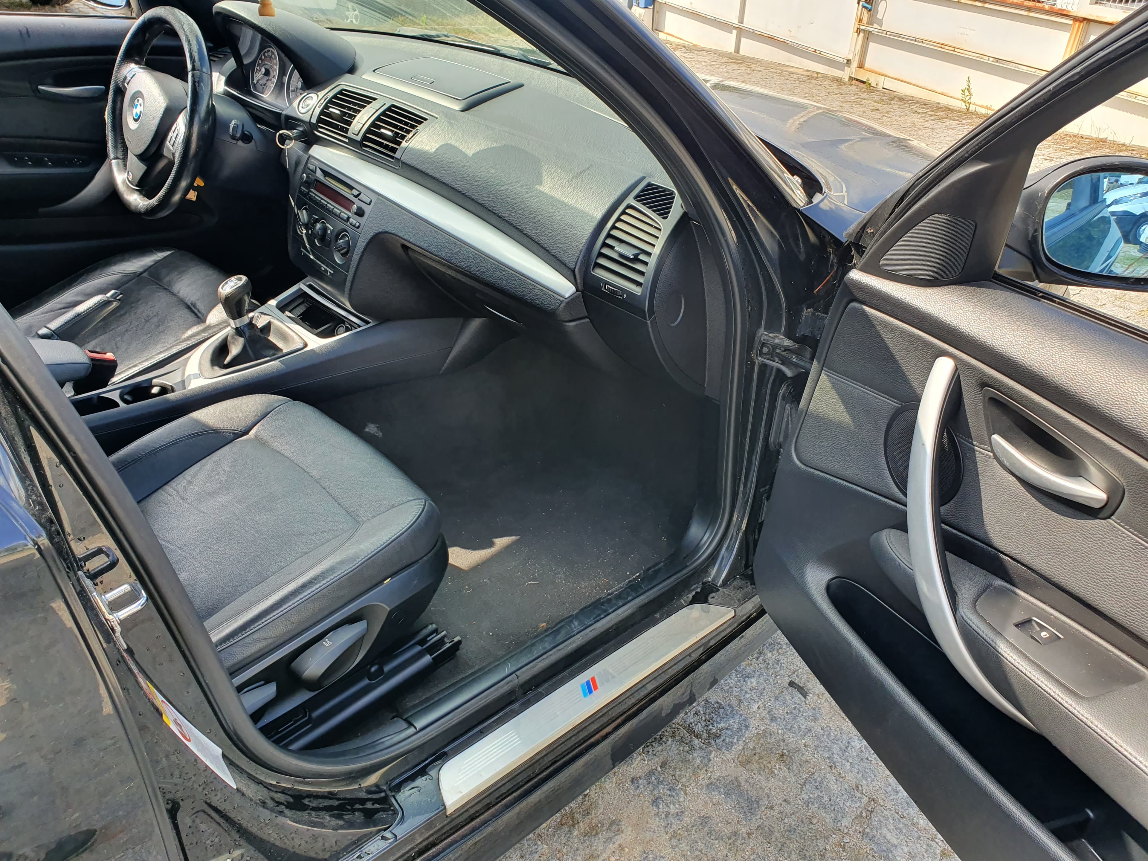 BMW 118D · Ano 2008 — imagen 21
