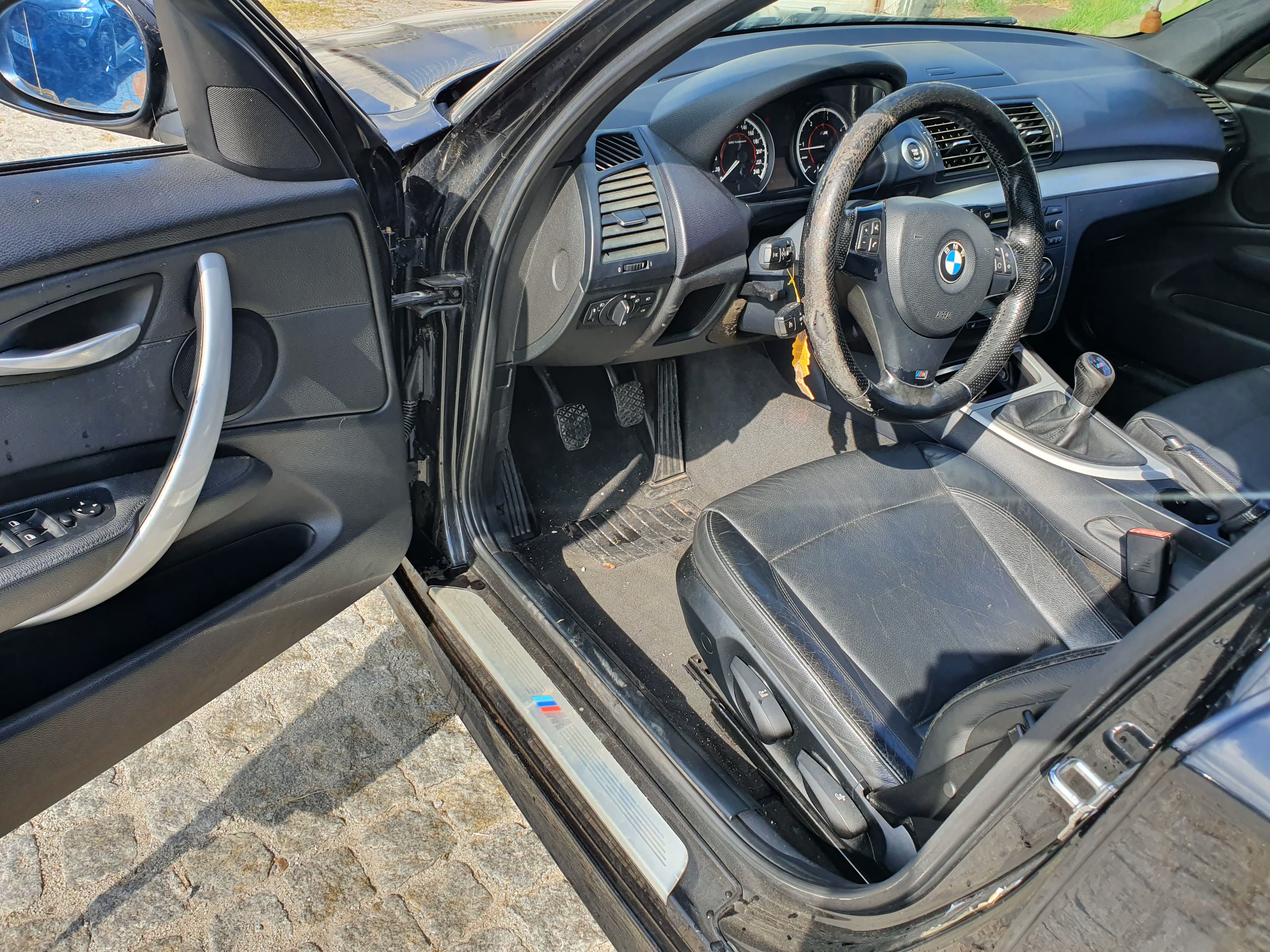 BMW 118D · Ano 2008 — imagen 28