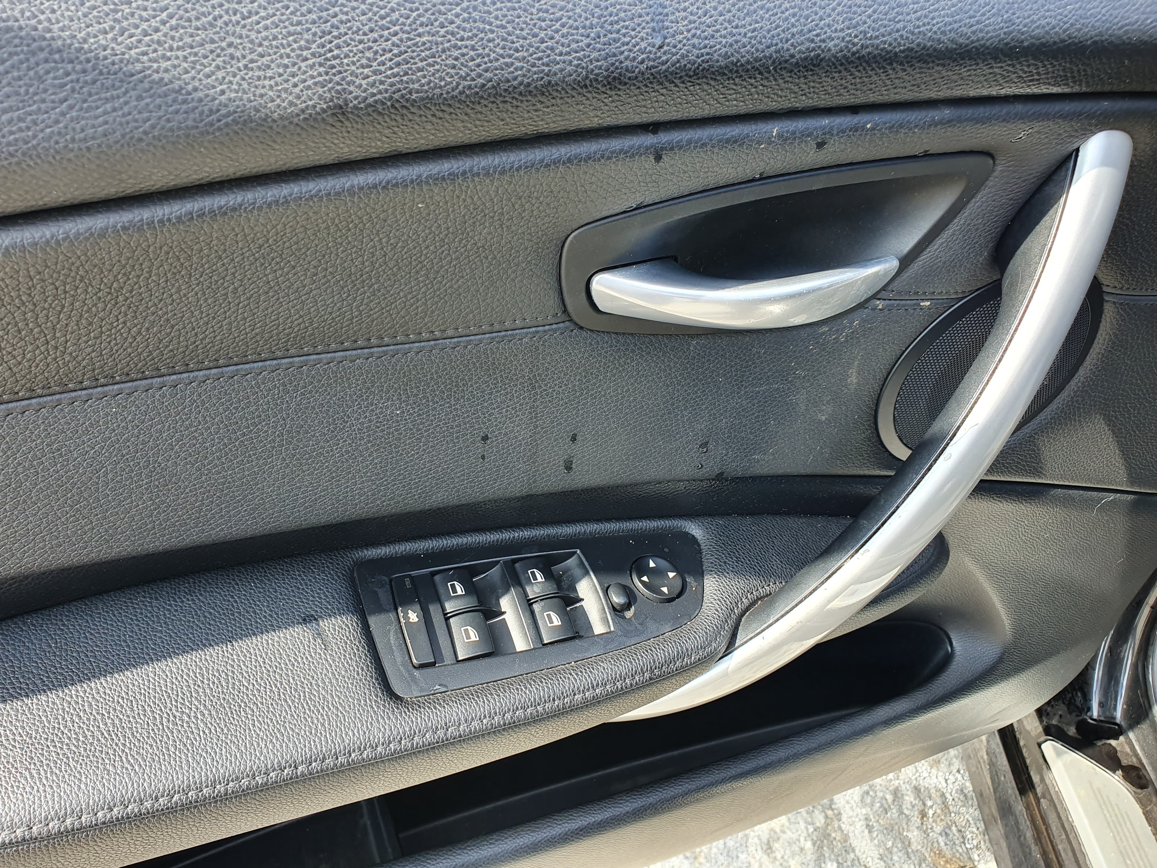 BMW 118D · Ano 2008 — imagen 29