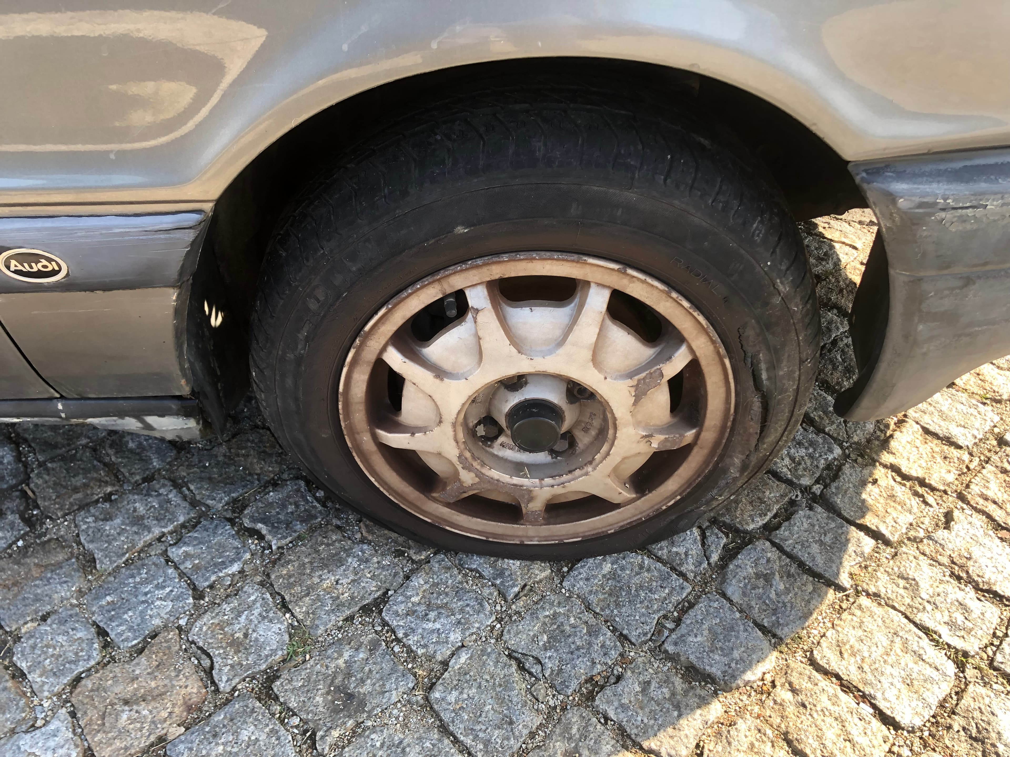 Audi 80 Turbo D — imagem 12