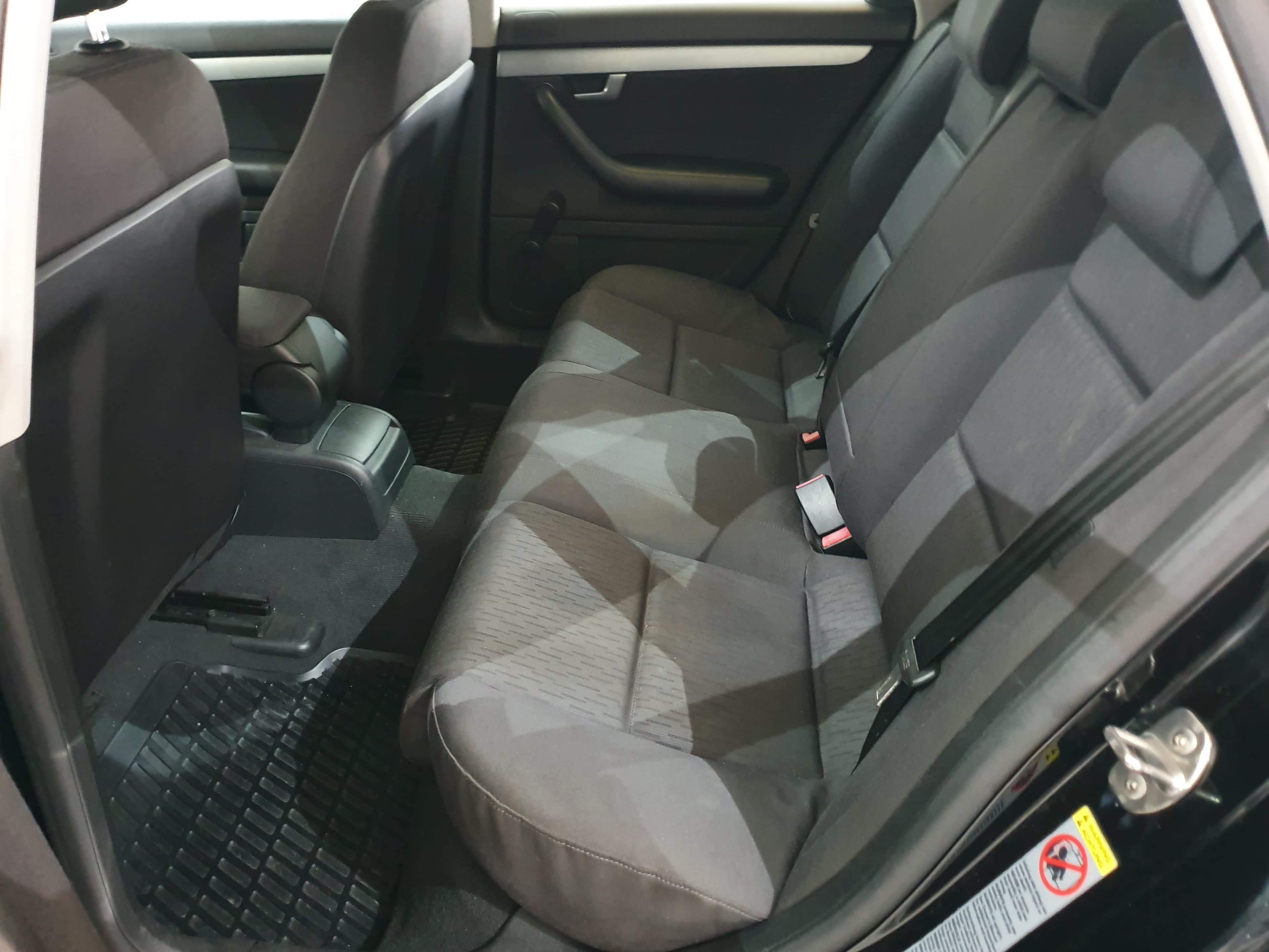 Audi A4 · Ano 2004 — imagen 38