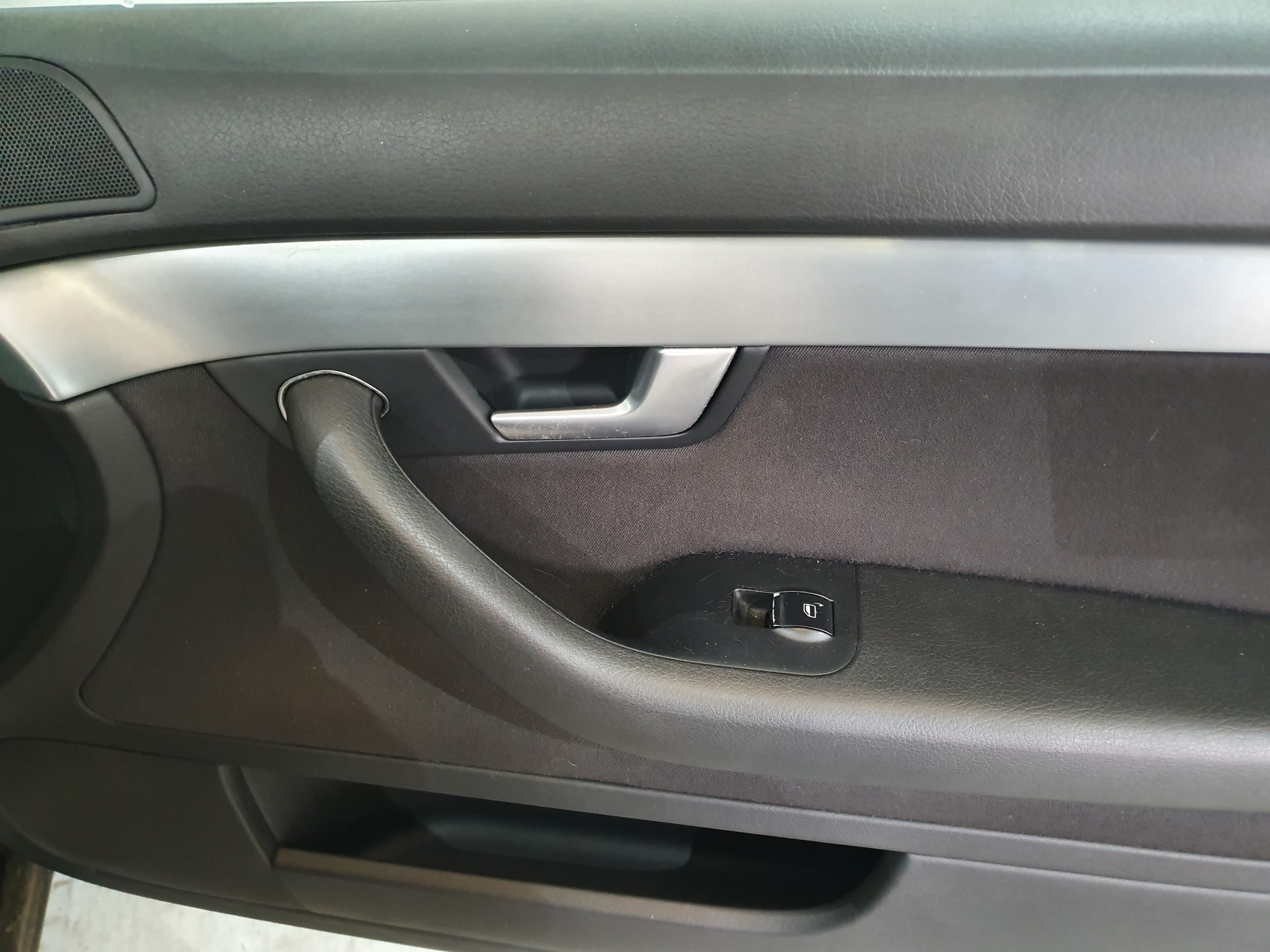 Audi A4 · Ano 2004 — imagen 23