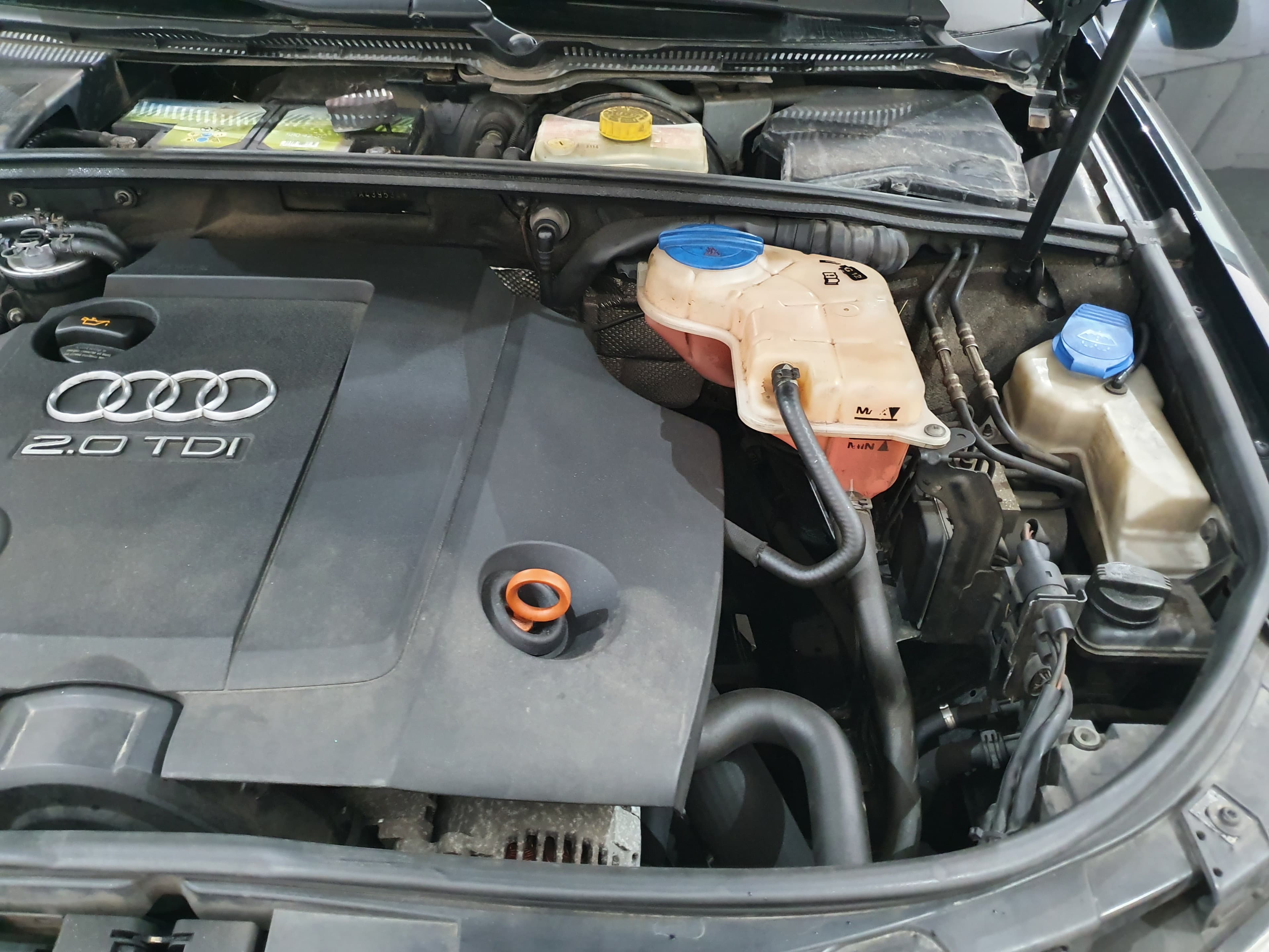 Audi A4 · Ano 2004 — imagen 13