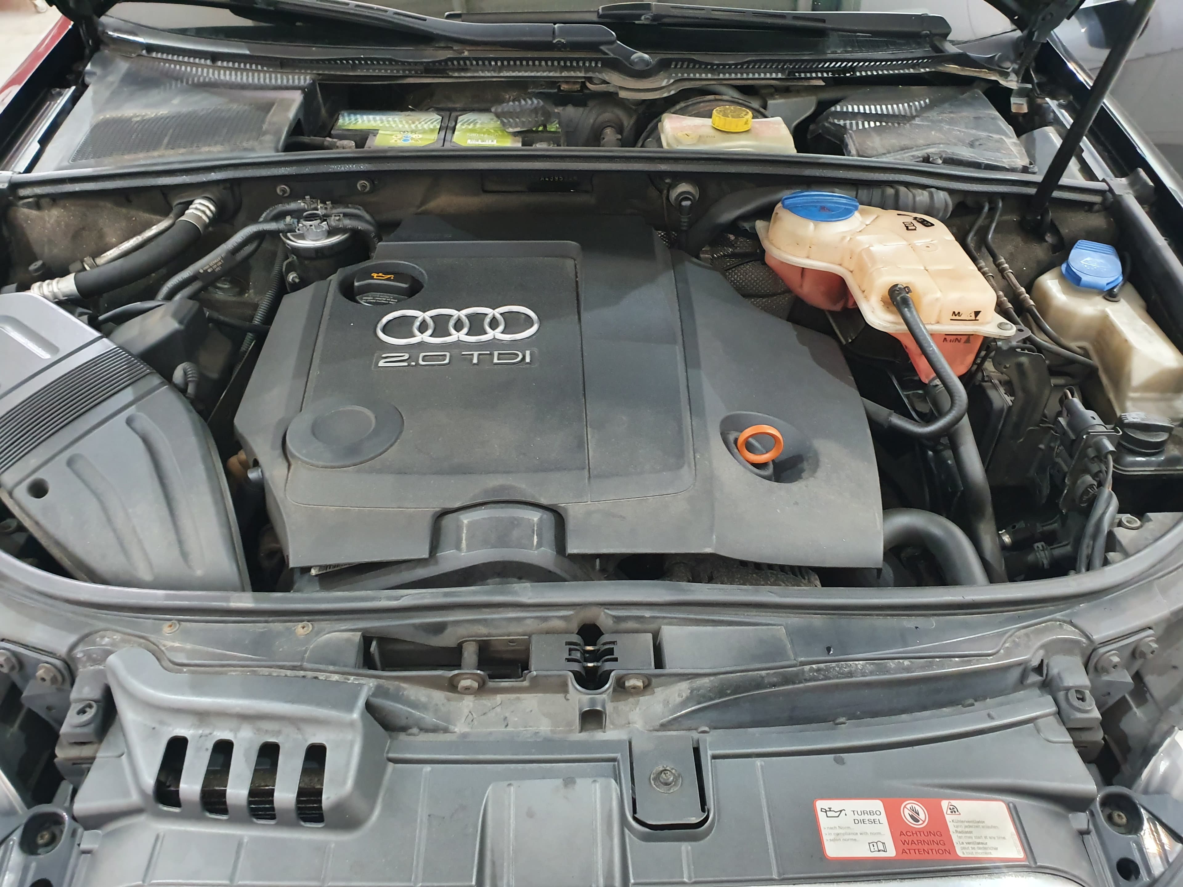Audi A4 · Ano 2004 — imagen 11