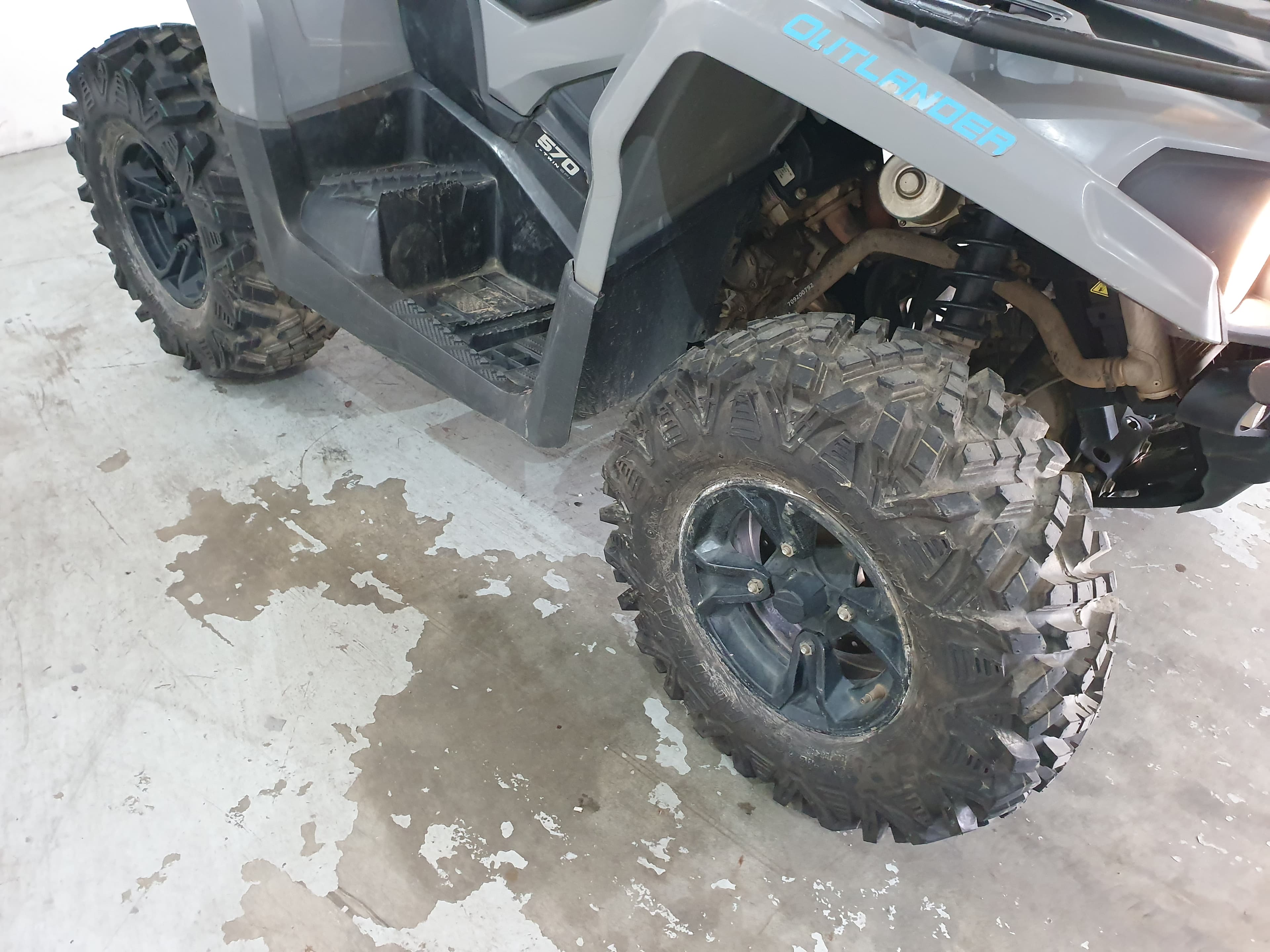 Moto 4 BRP Can-am · Ano 2022 — image 8