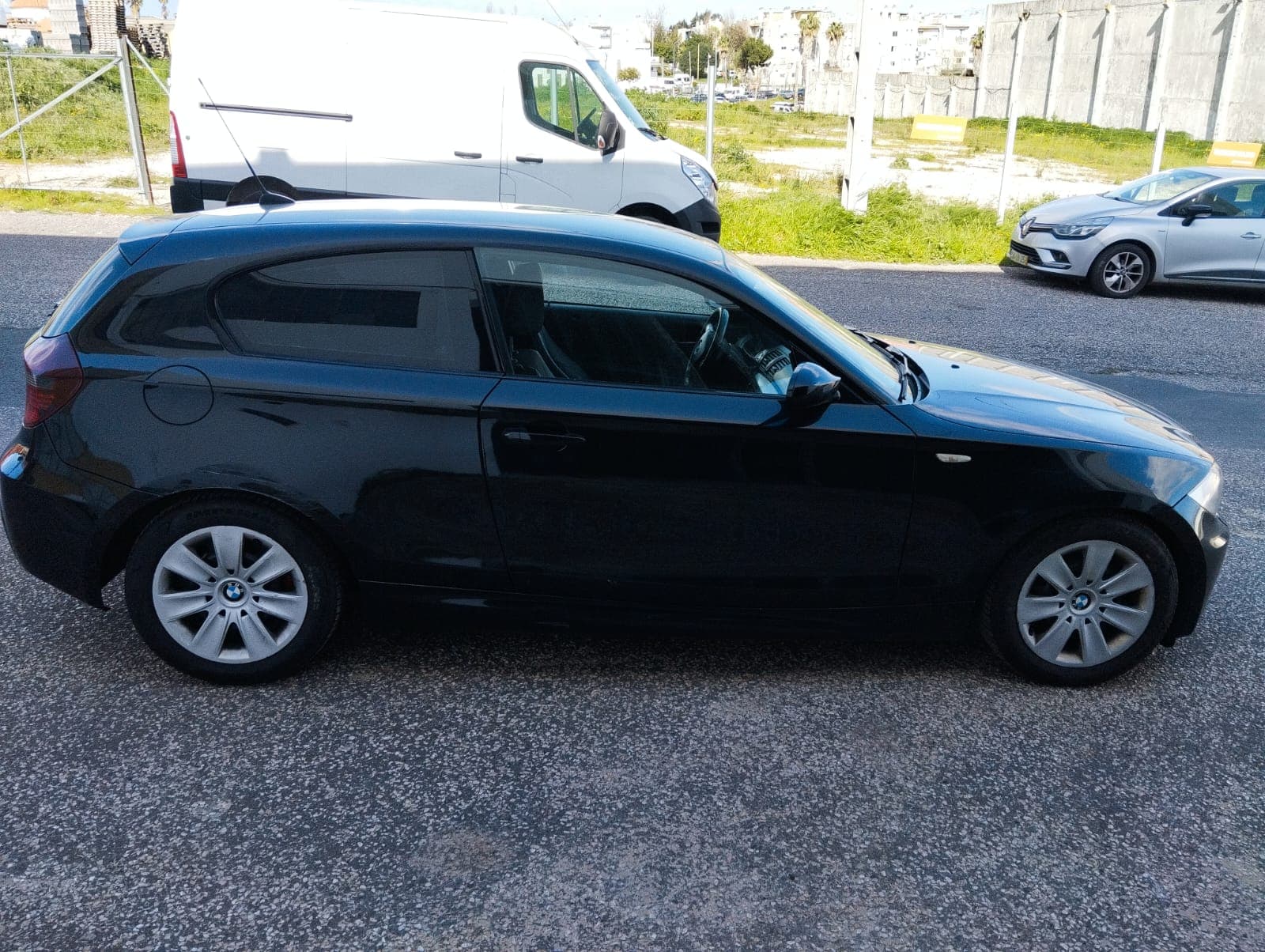 BMW 116D · Ano 2008 — imagem 9