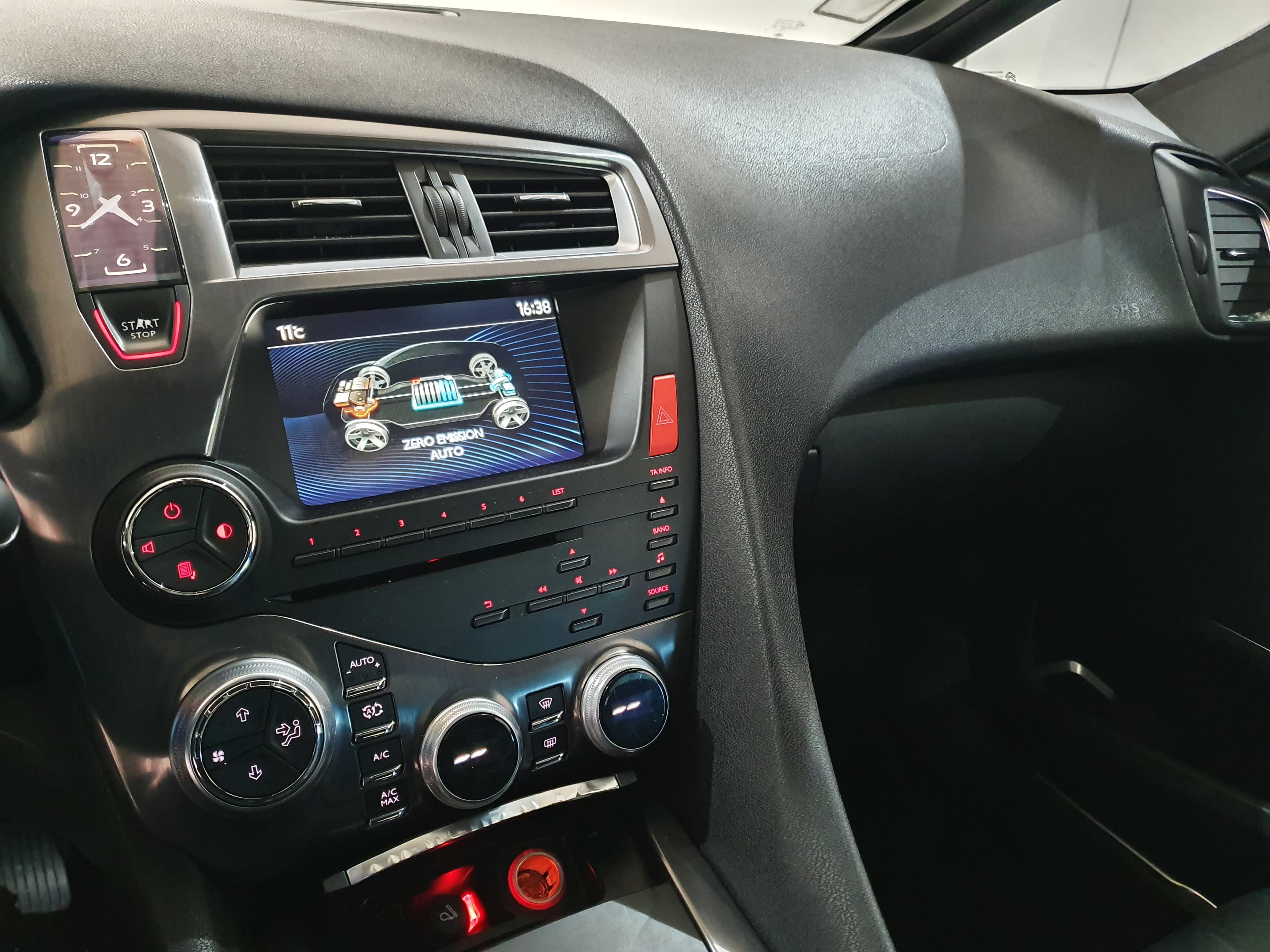 Citroën DS 5 · Ano 2012 — imagem 23