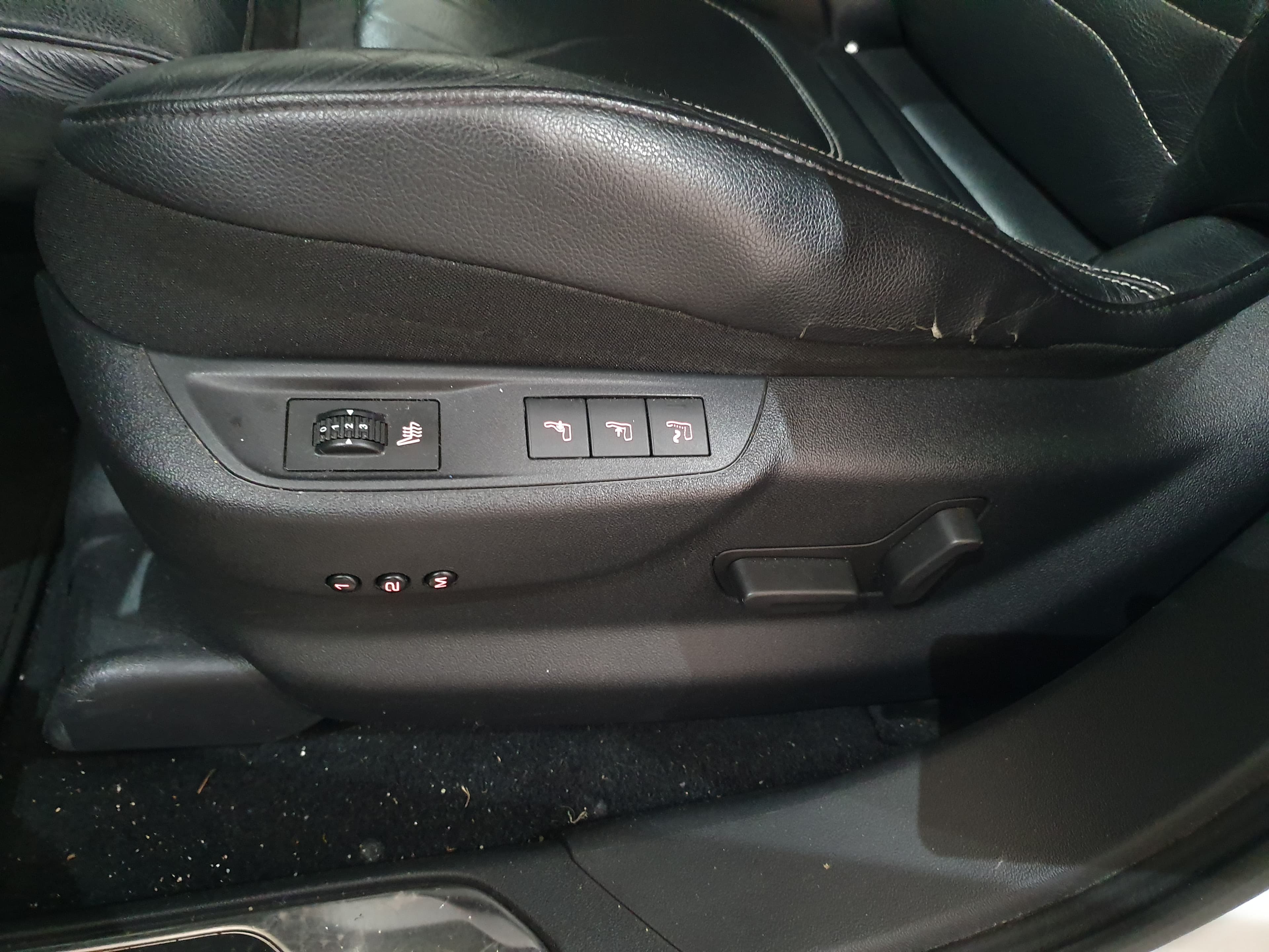 Citroën DS 5 · Ano 2012 — imagem 30