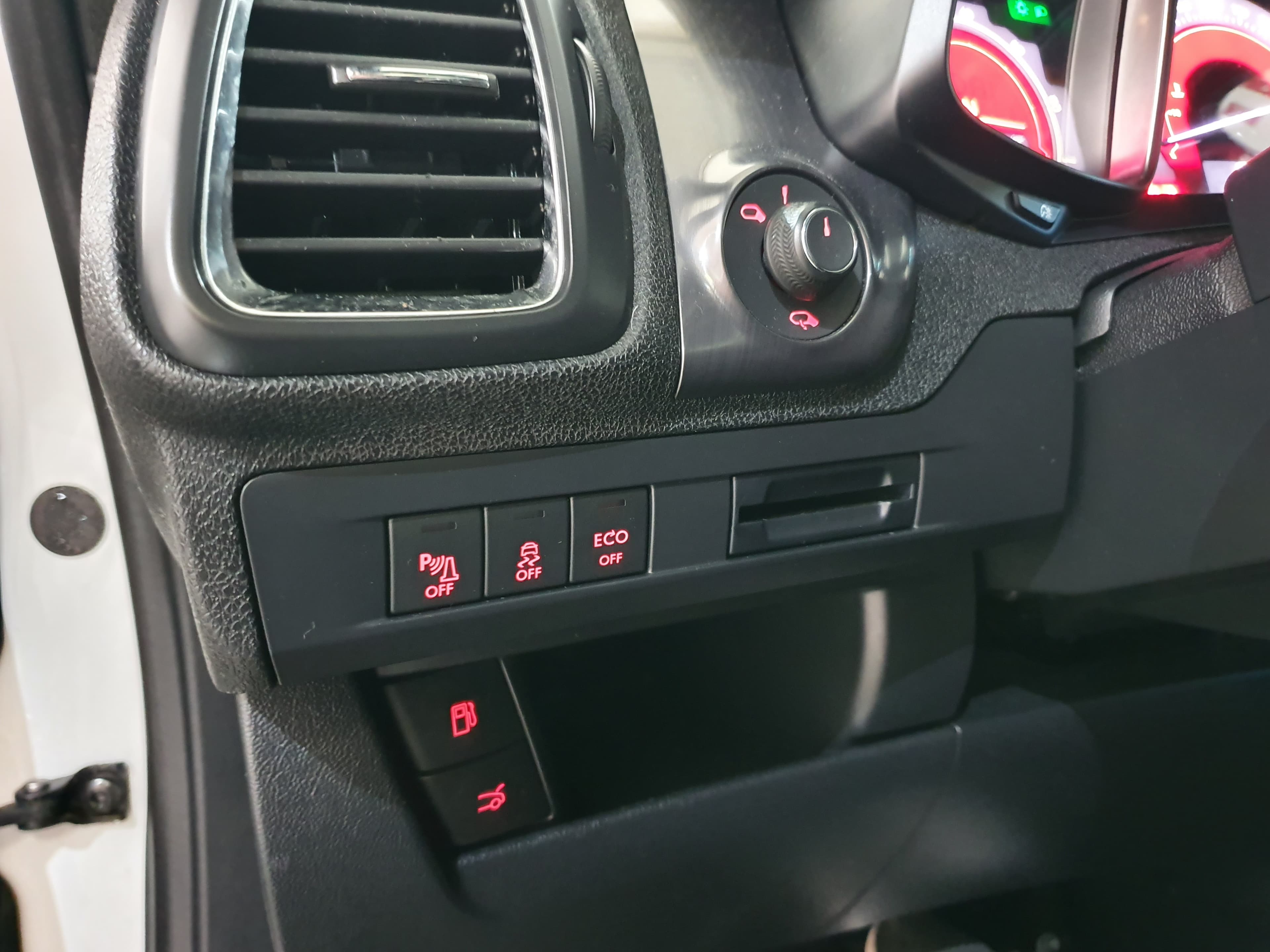 Citroën DS 5 · Ano 2012 — imagem 41