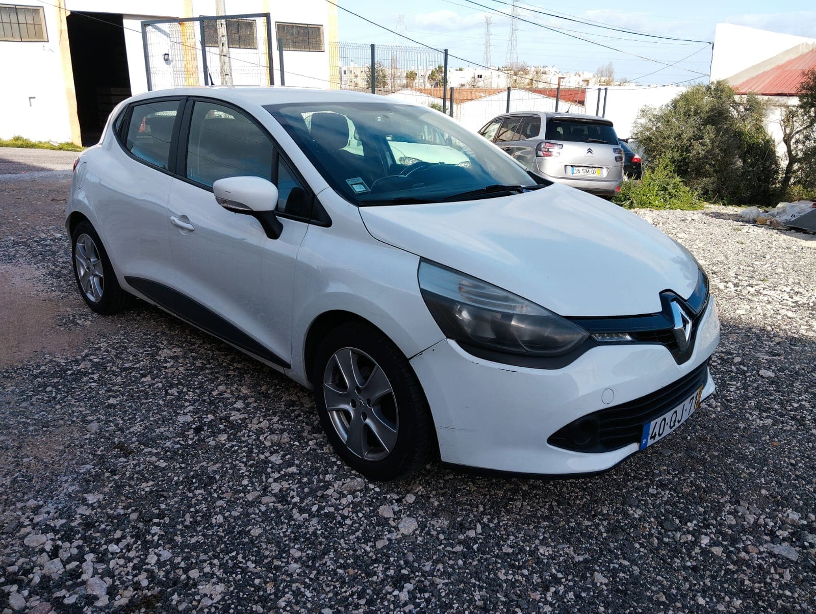Renault Clio DCI · Ano 2015 — imagem 7