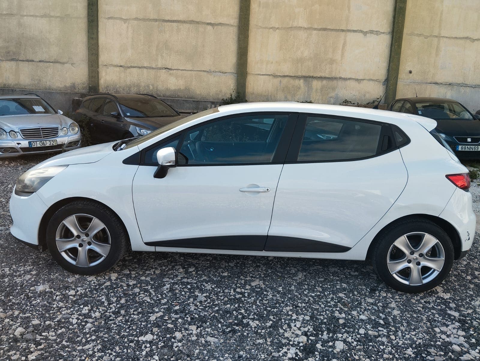 Renault Clio DCI · Ano 2015 — imagem 5