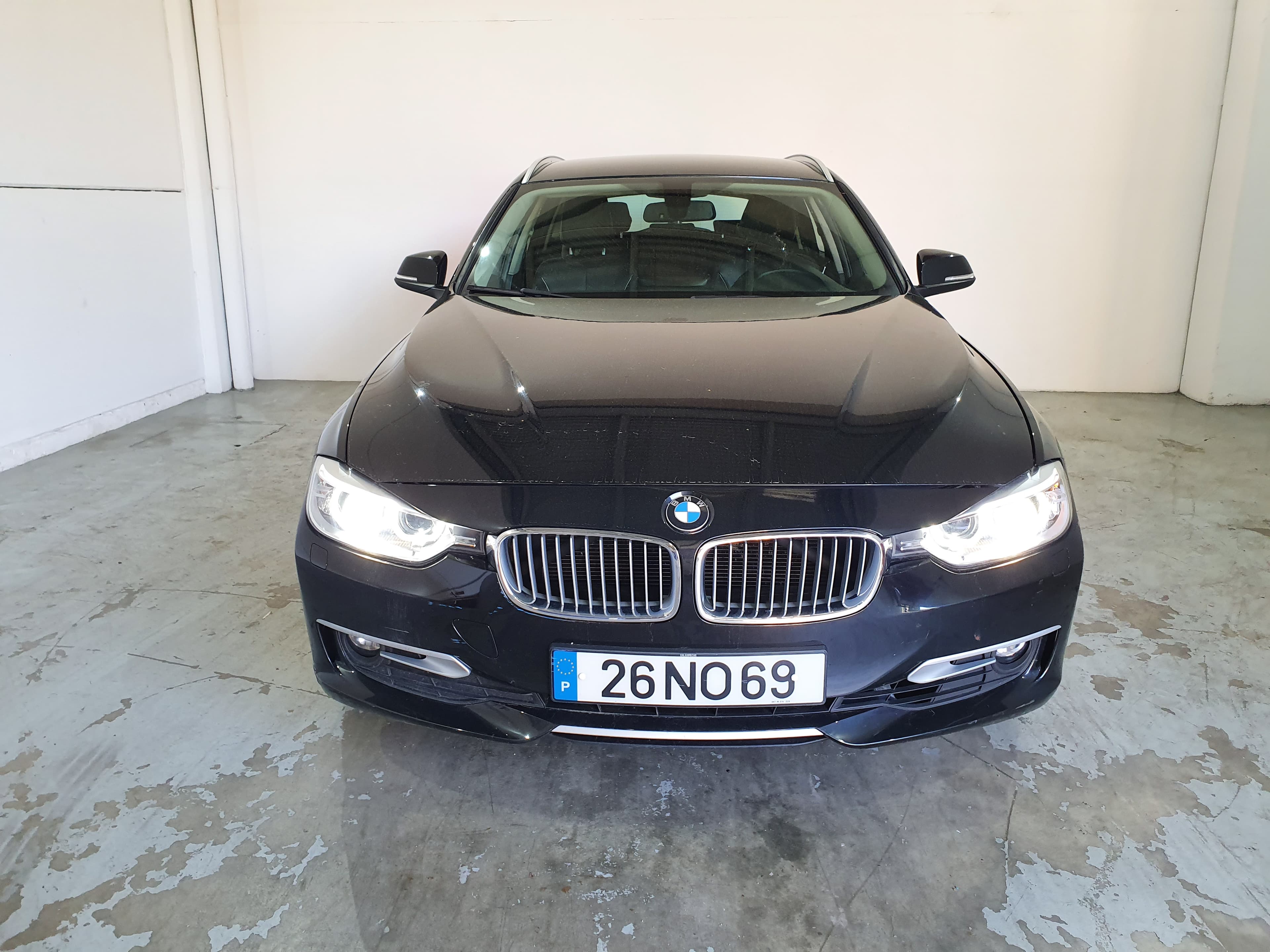 BMW 320D · Ano 2013 — imagem 2