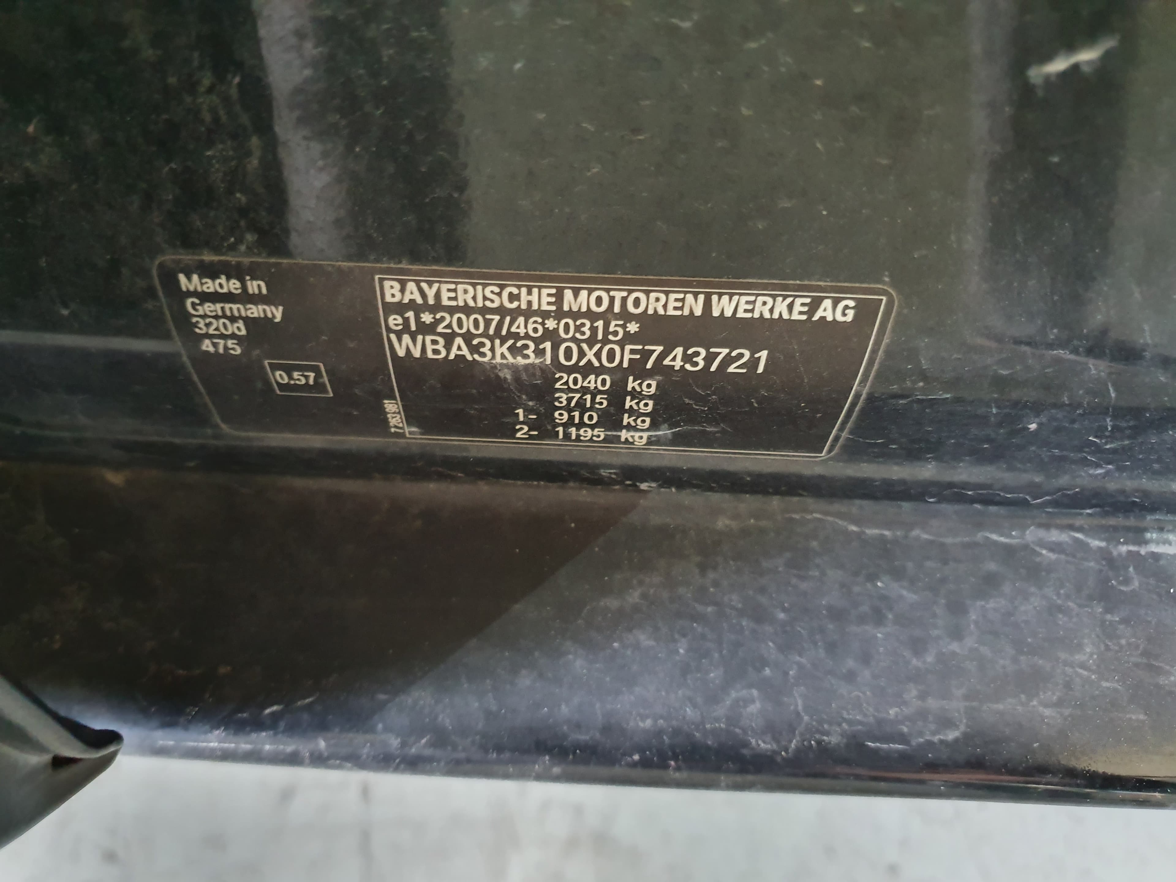 BMW 320D · Ano 2013 — imagem 31