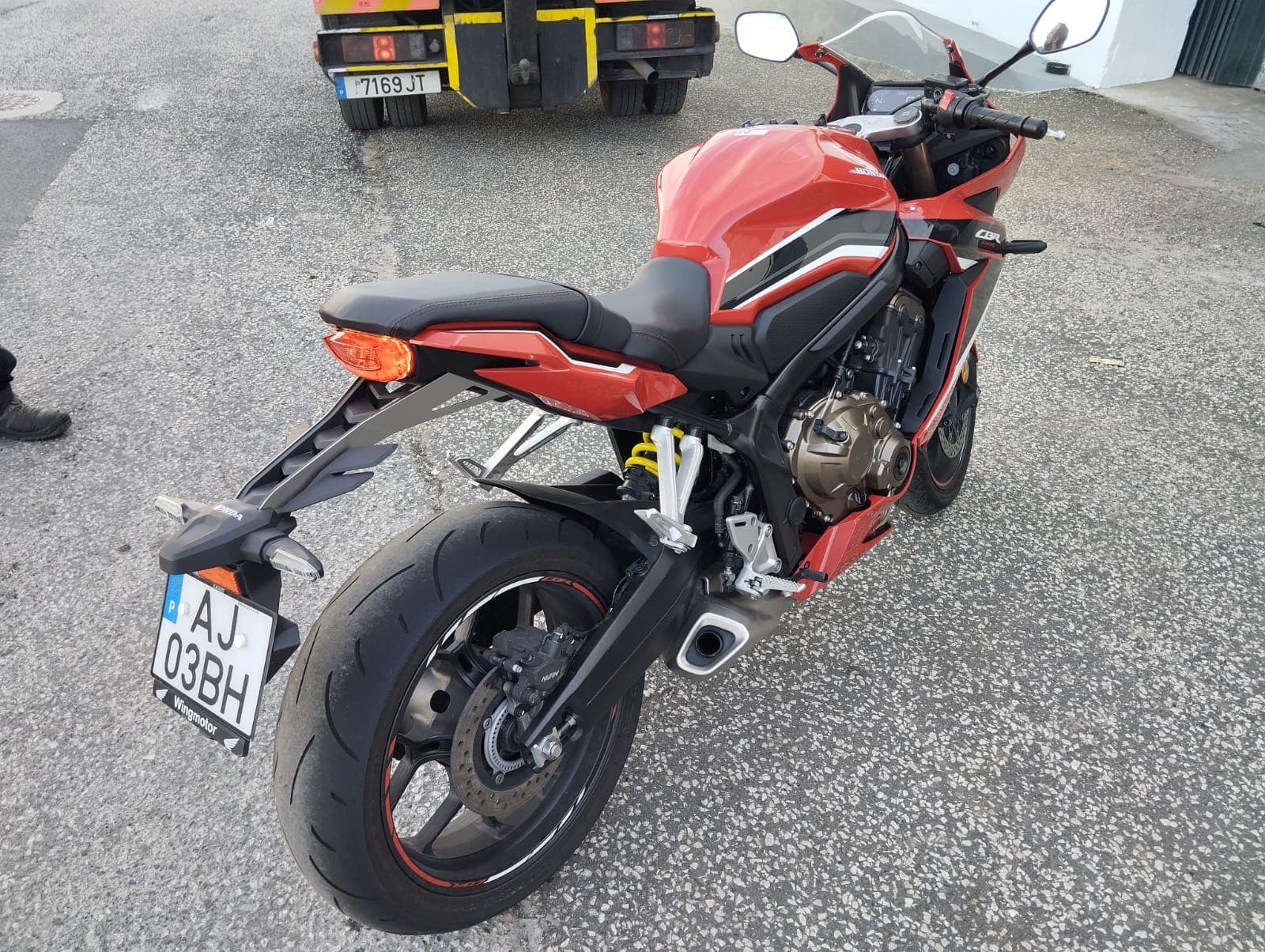 Honda CBR 650R · Ano 2021 — image 7