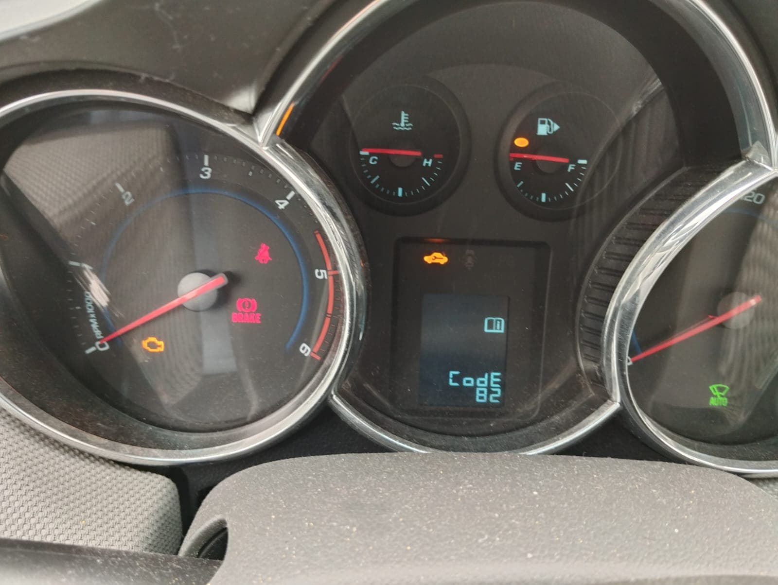 Chevrolet Cruze Sedan 2.0 CDI · Ano 2010 — imagen 27
