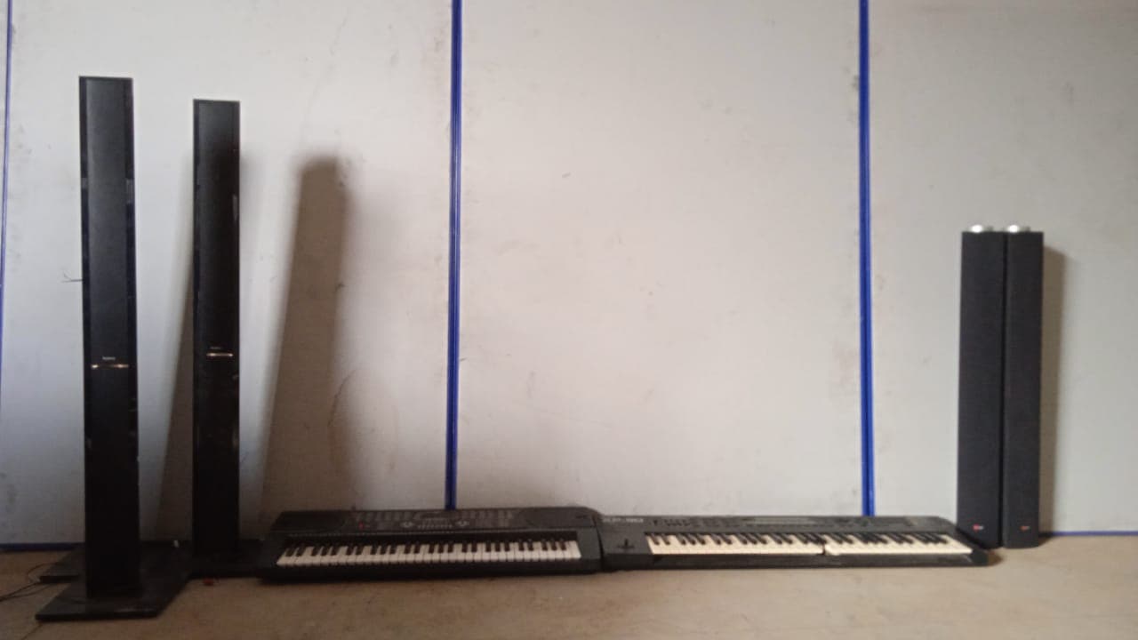 Pianos
