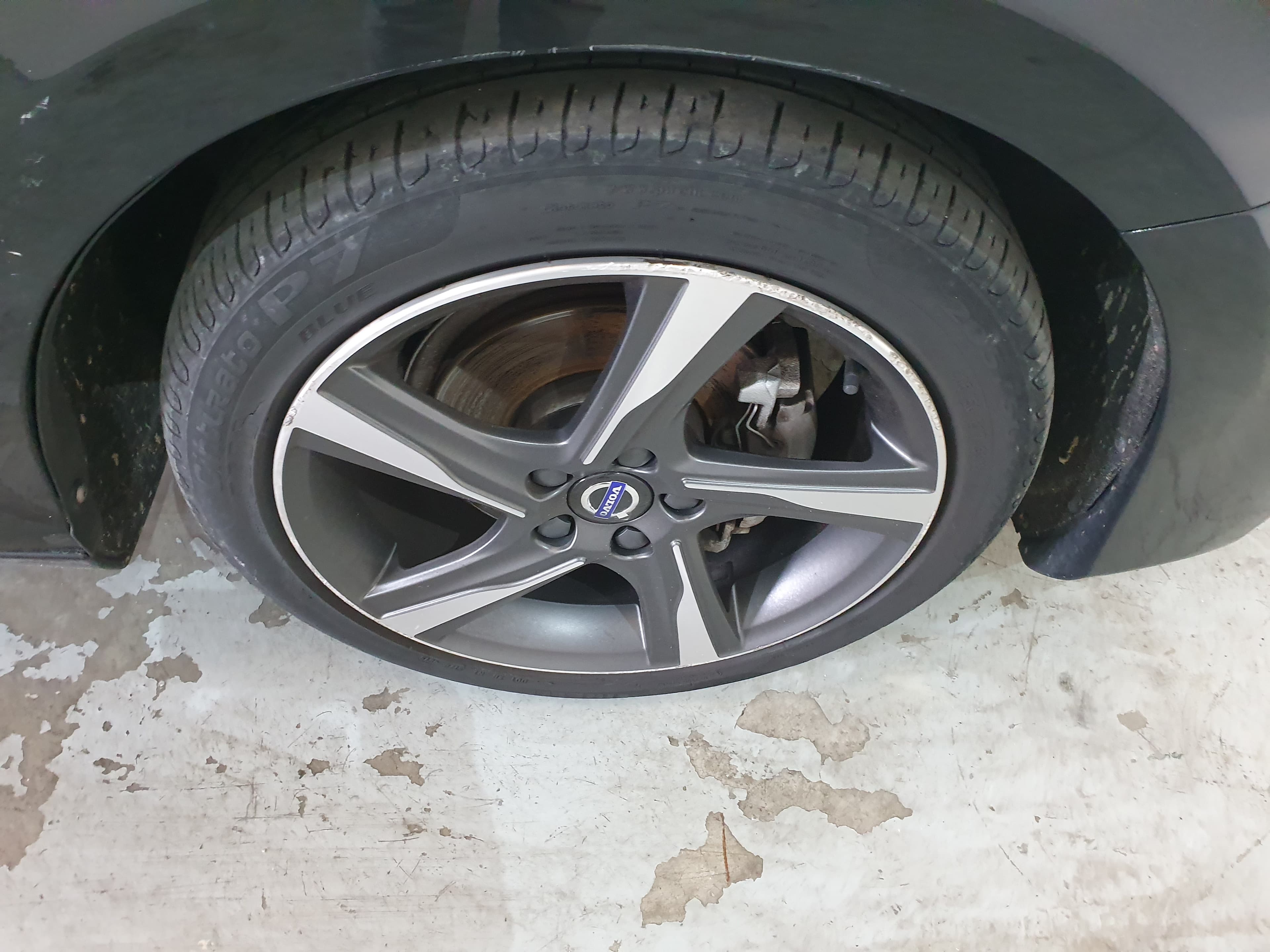 Volvo V40 · Ano 2015 — imagem 16