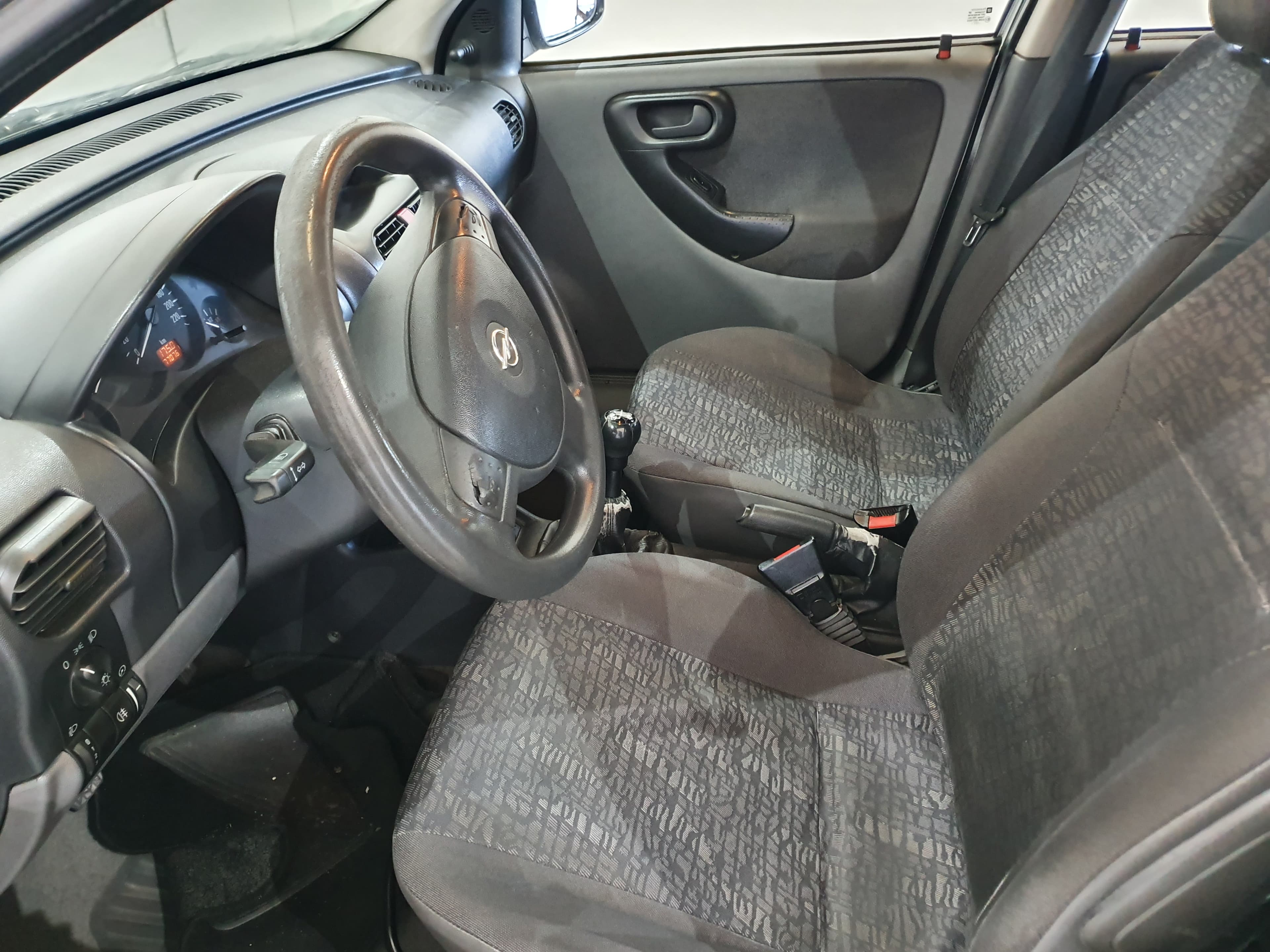 Opel Corsa · Ano 2001 — imagem 21