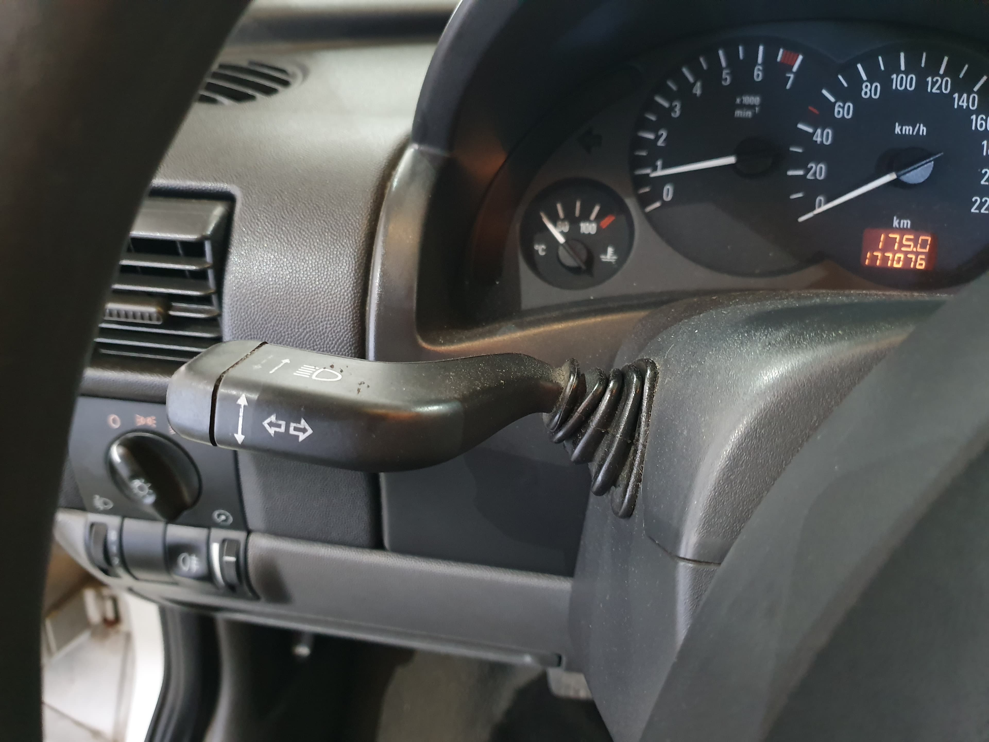 Opel Corsa · Ano 2001 — imagem 40