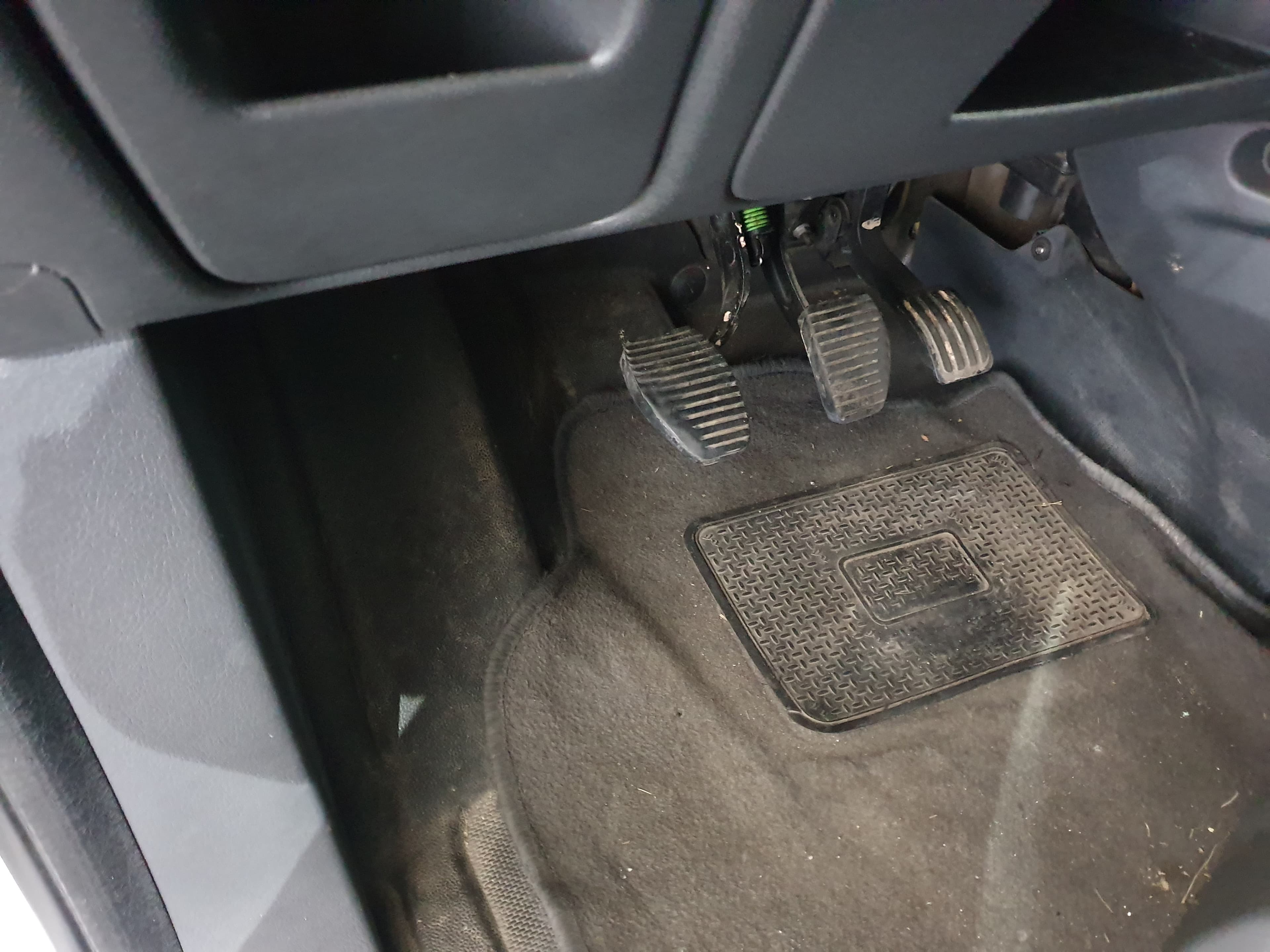 Peugeot Expert · Ano 2014 — imagen 29