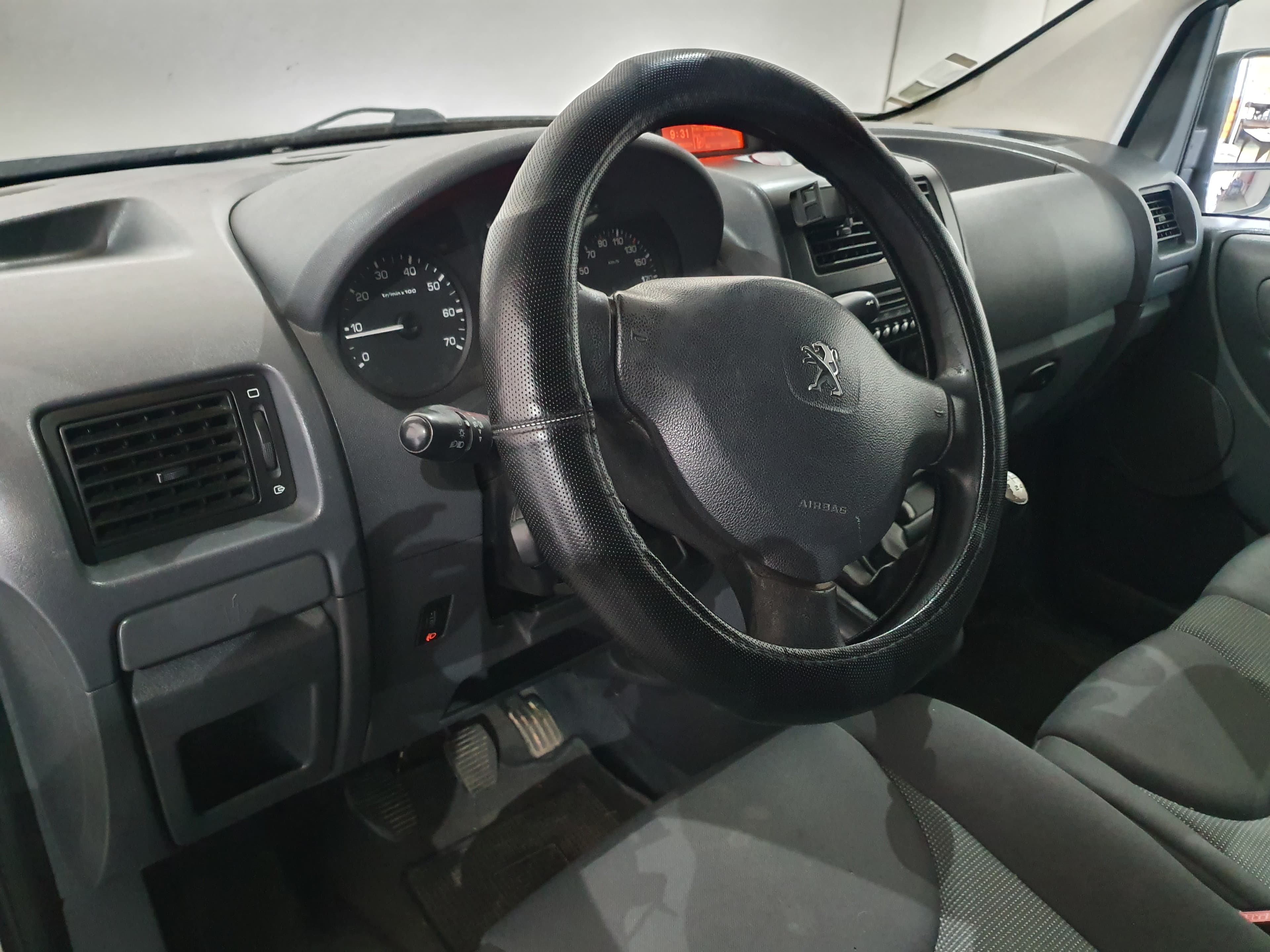 Peugeot Expert · Ano 2014 — imagen 30