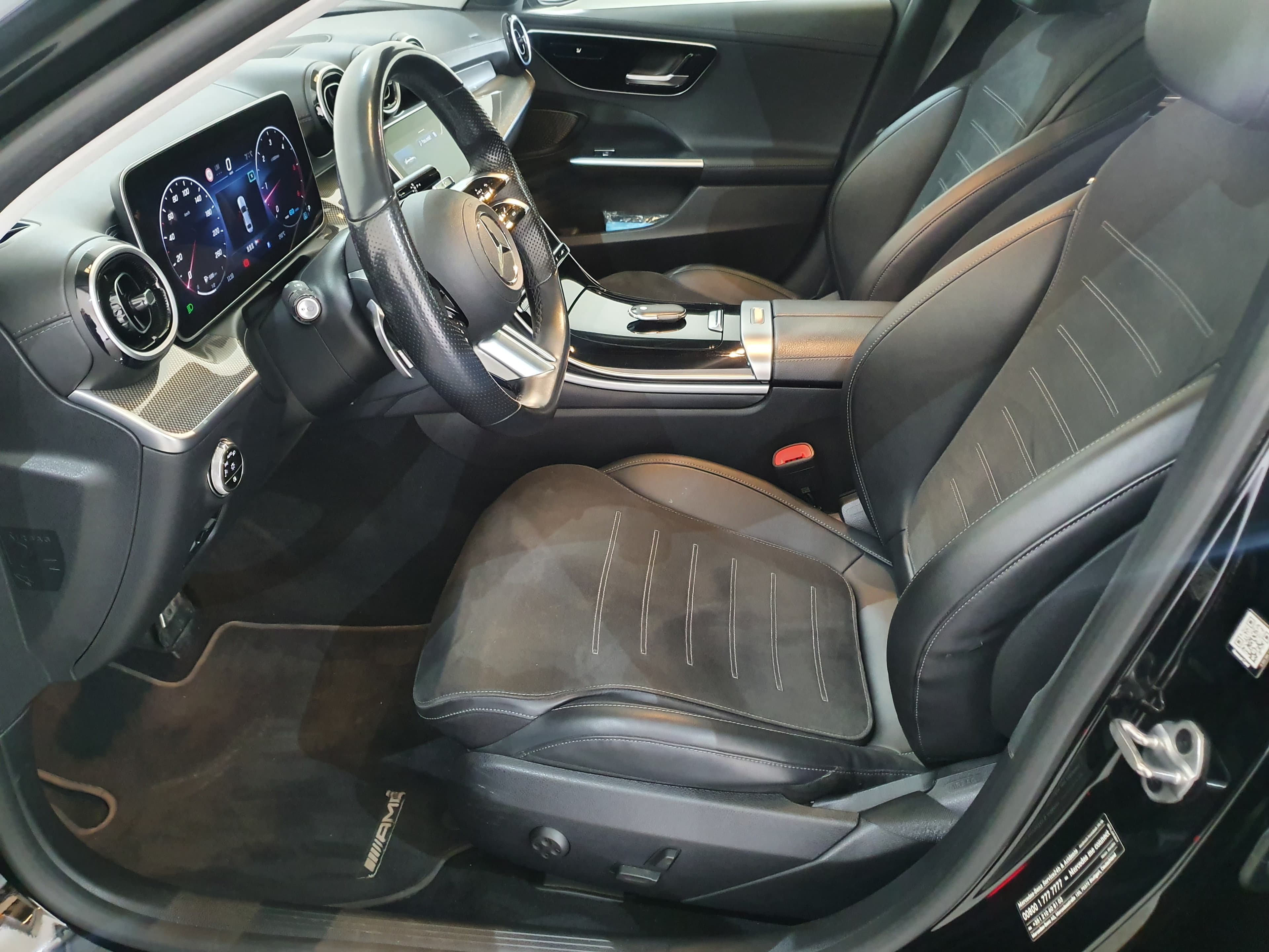 Mercedes-Benz C300 D AMG · Ano 2021 — imagen 30