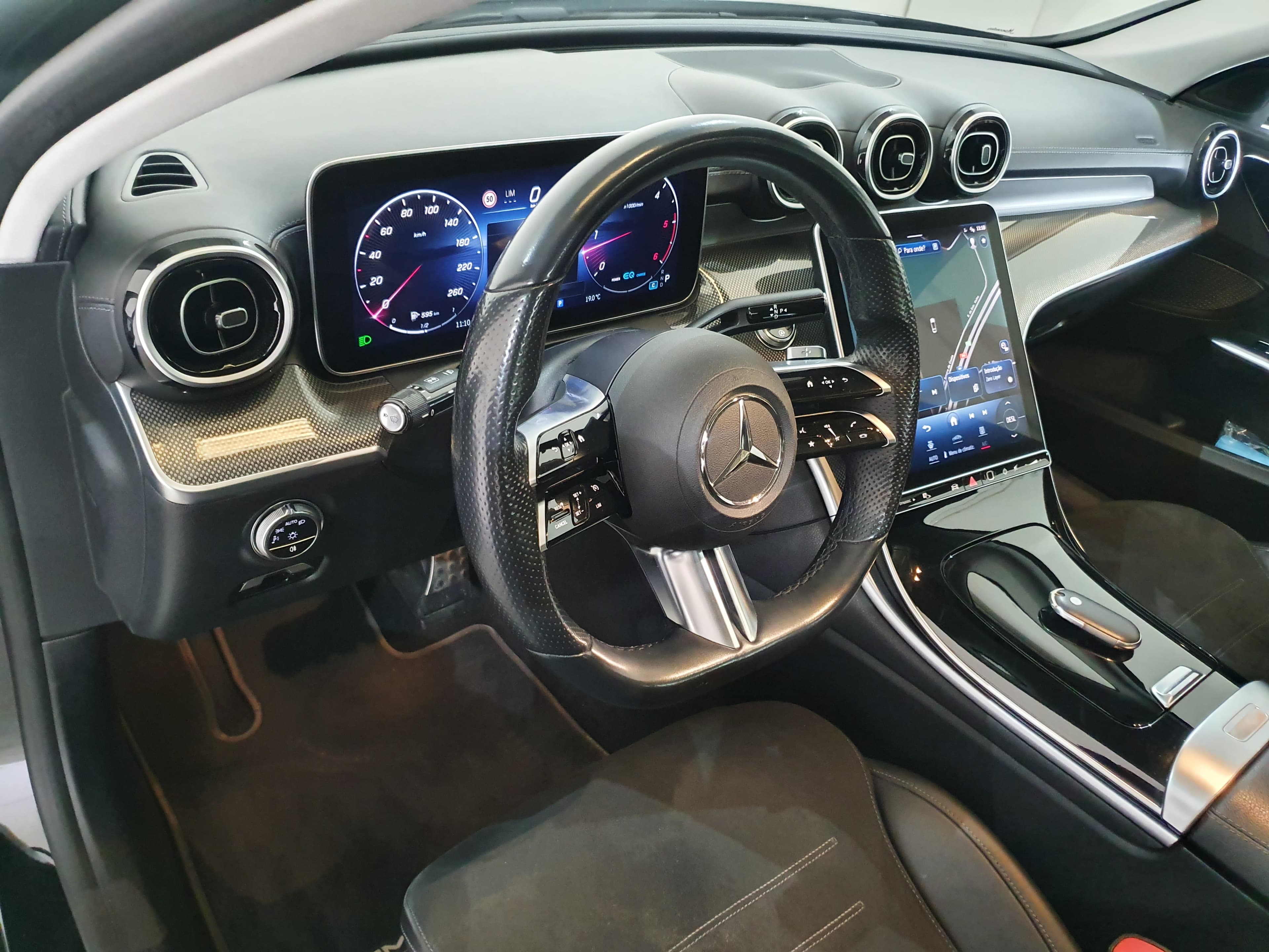 Mercedes-Benz C300 D AMG · Ano 2021 — imagen 32