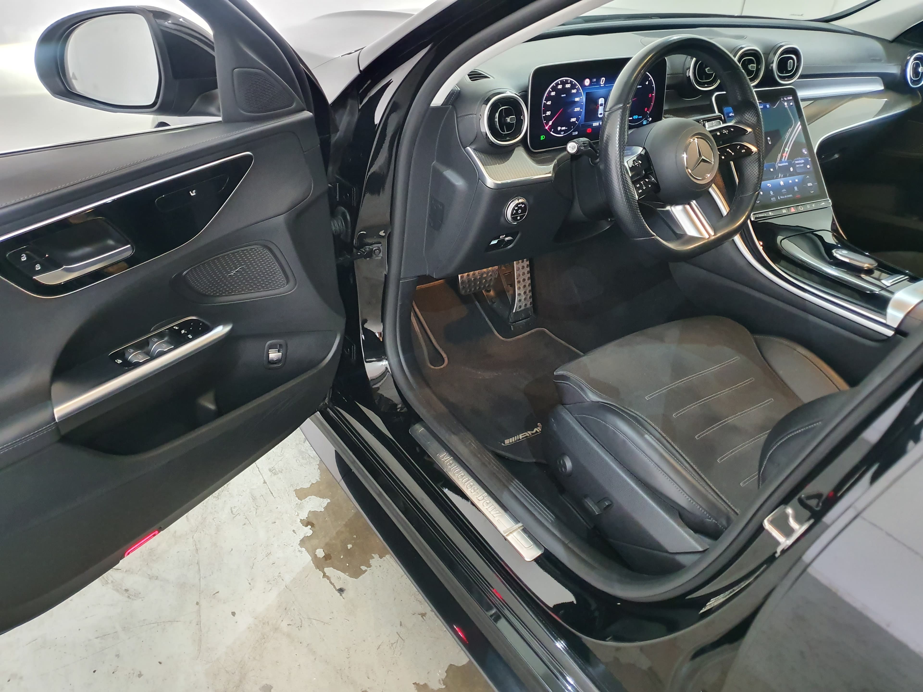 Mercedes-Benz C300 D AMG · Ano 2021 — imagen 28