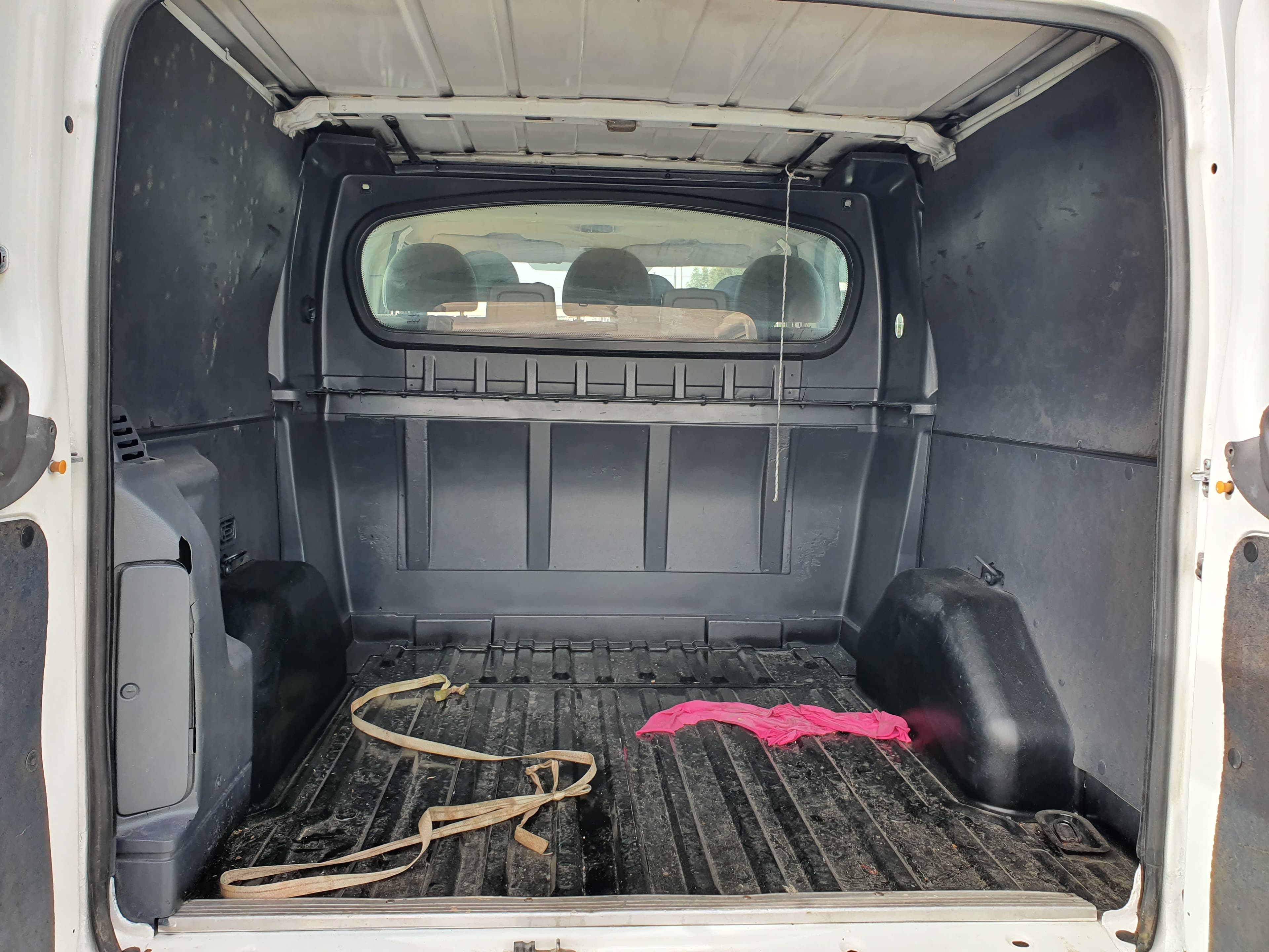 Ford Transit · Ano 2009 — image 7