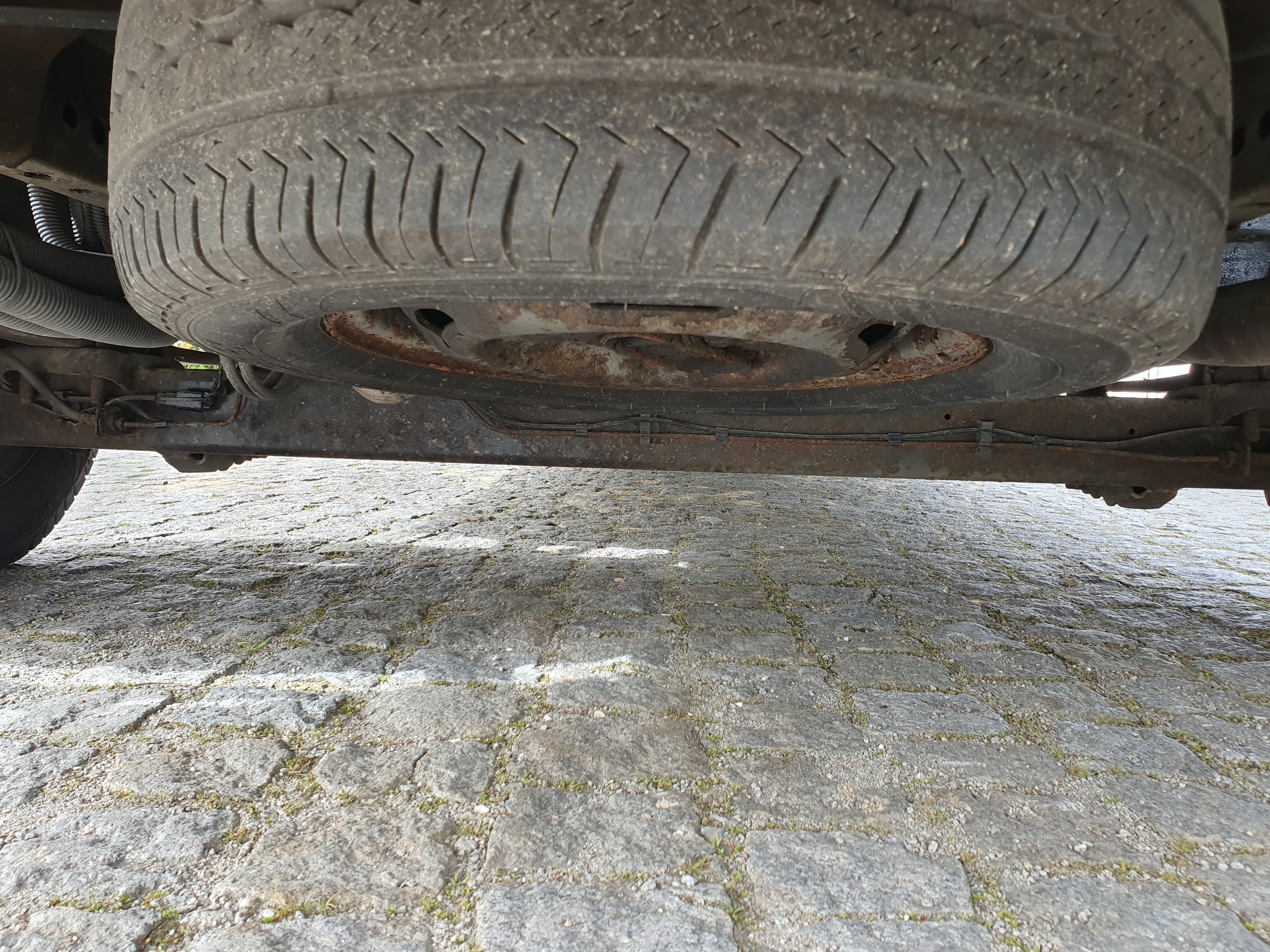 Ford Transit · Ano 2009 — image 8